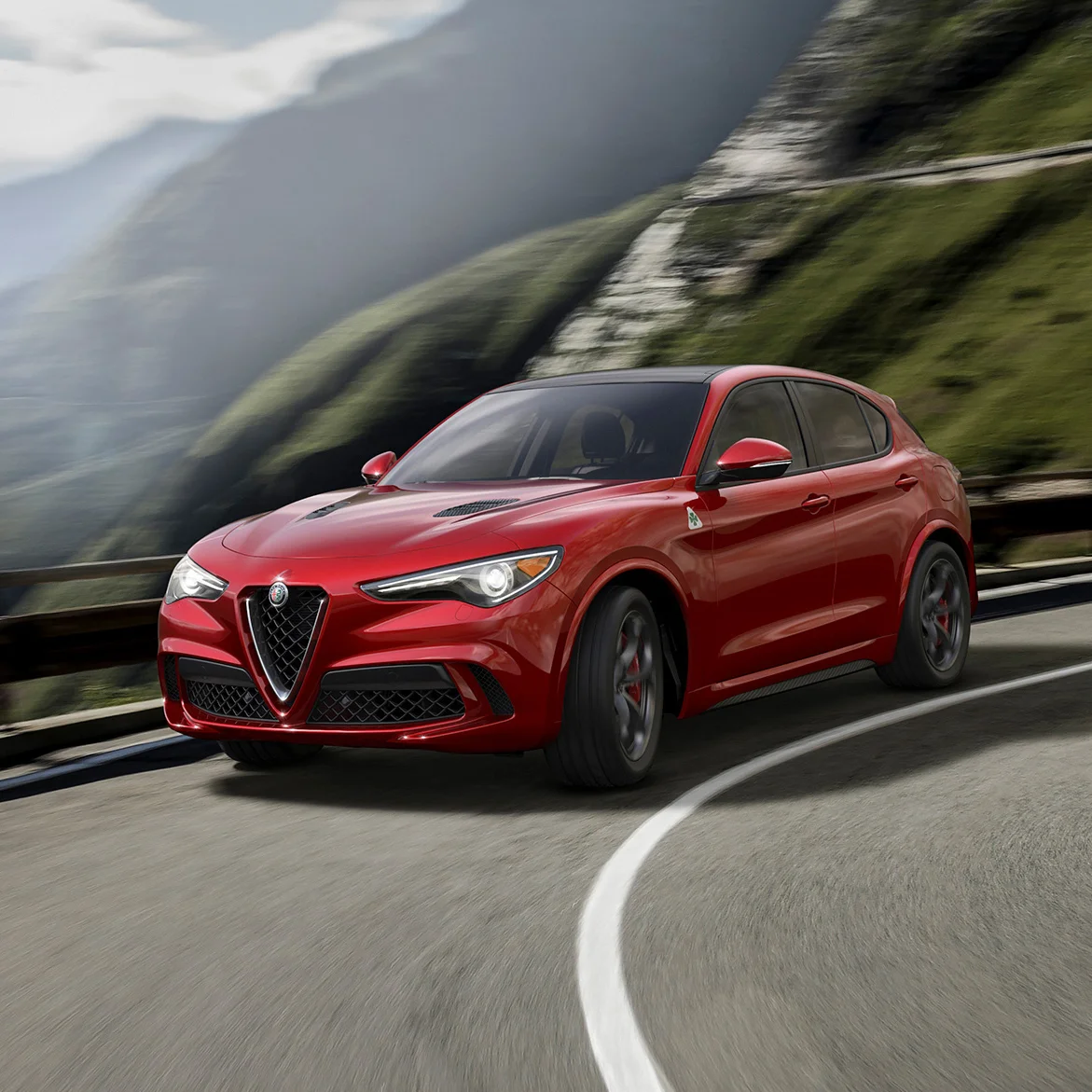 VIDEO: Alfa Romeo reveals new Stelvio SUV