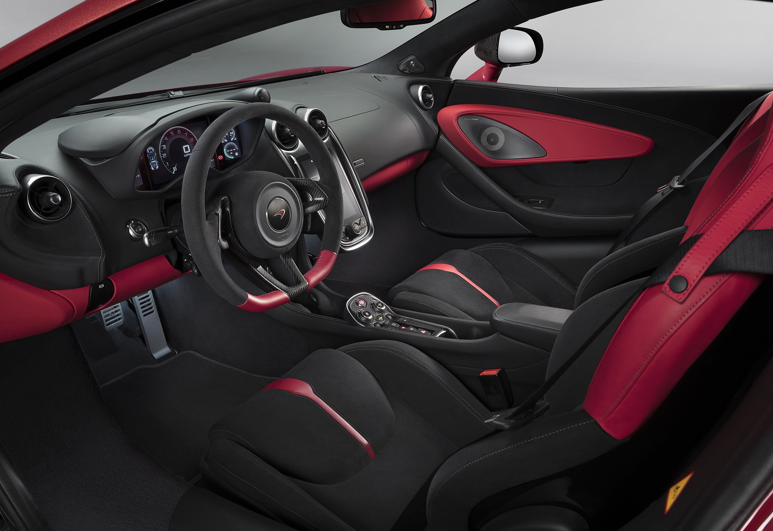 Shot_04_Design_Interior-1.jpg