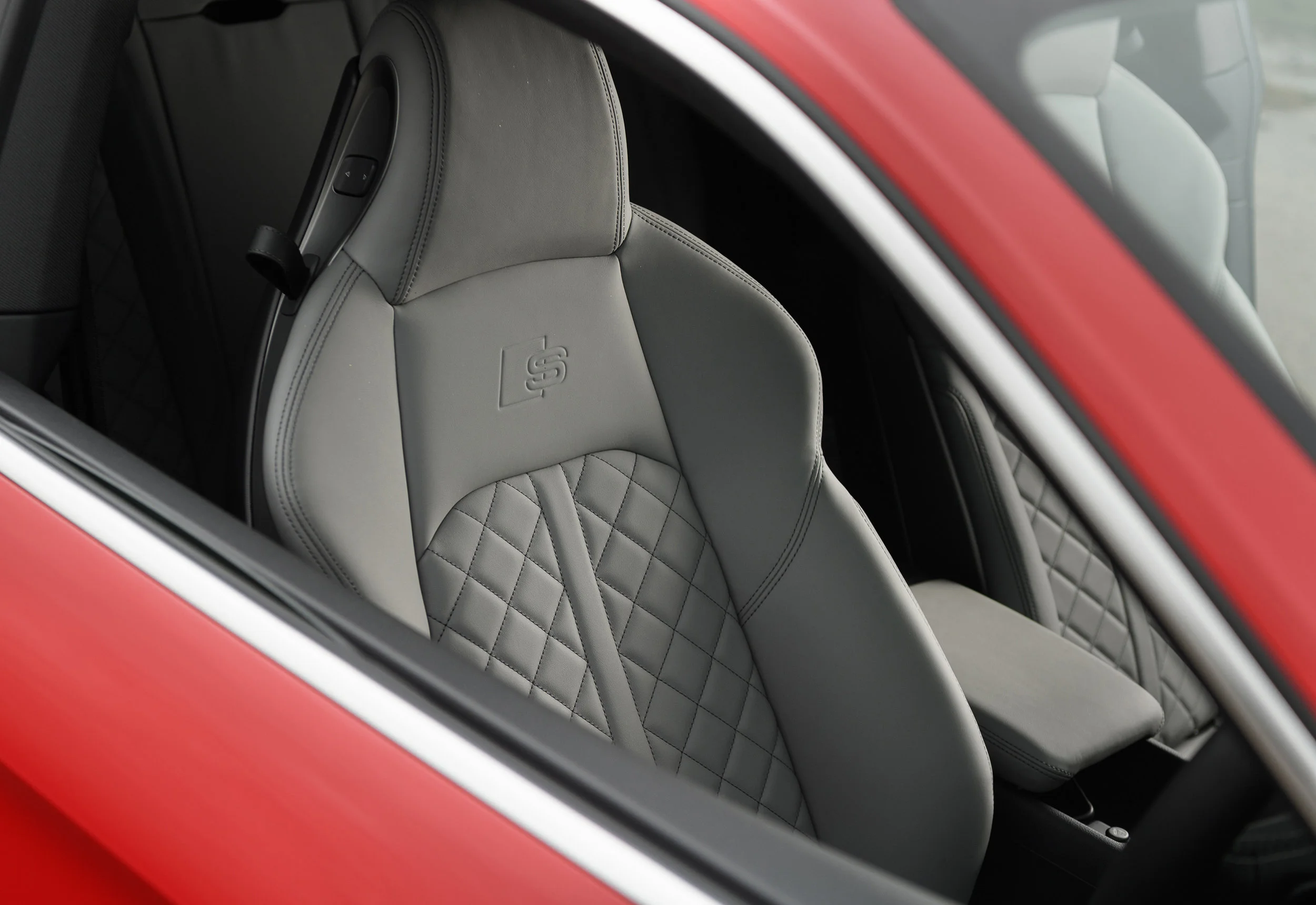 AUDI_S5_COUPE_026.jpg