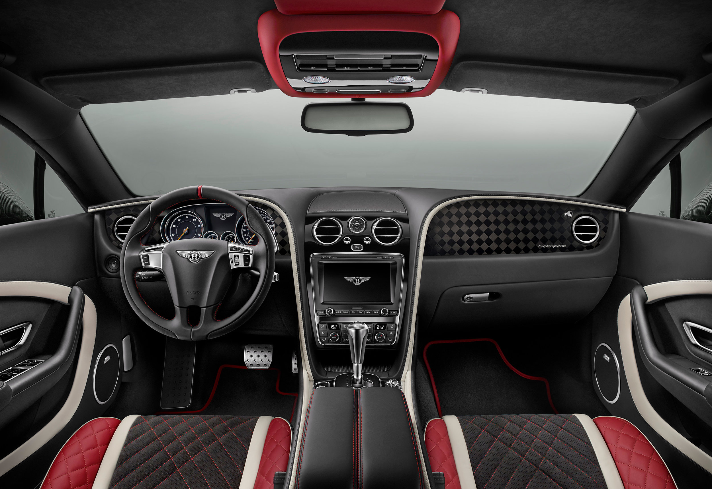 Supersports-Cabin-2.jpg