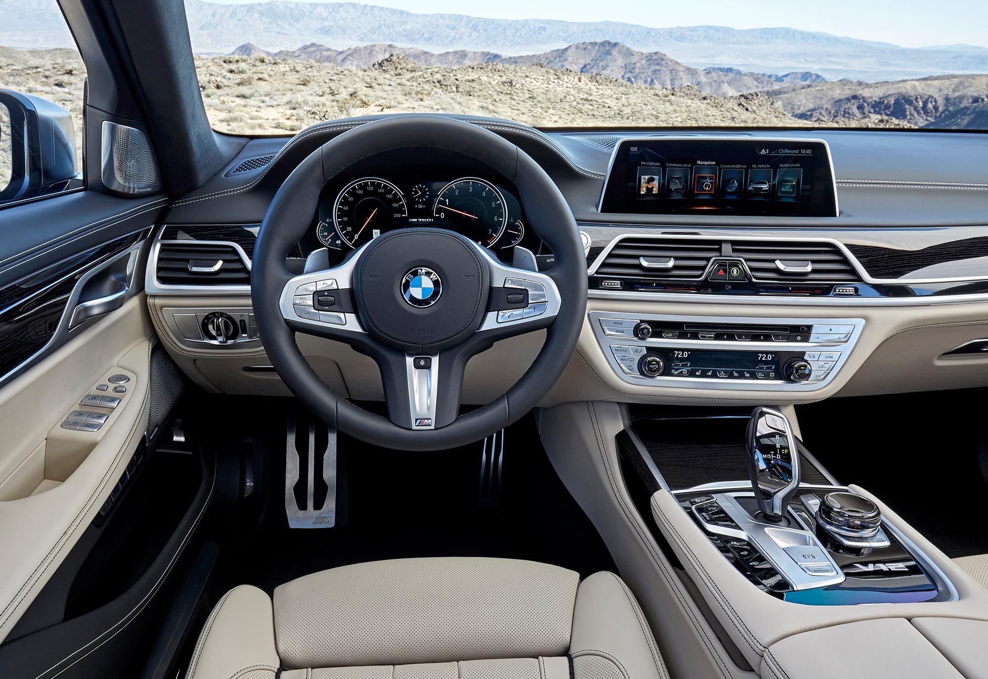 P90246849_highRes_bmw-m760li-xdrive-on.jpg