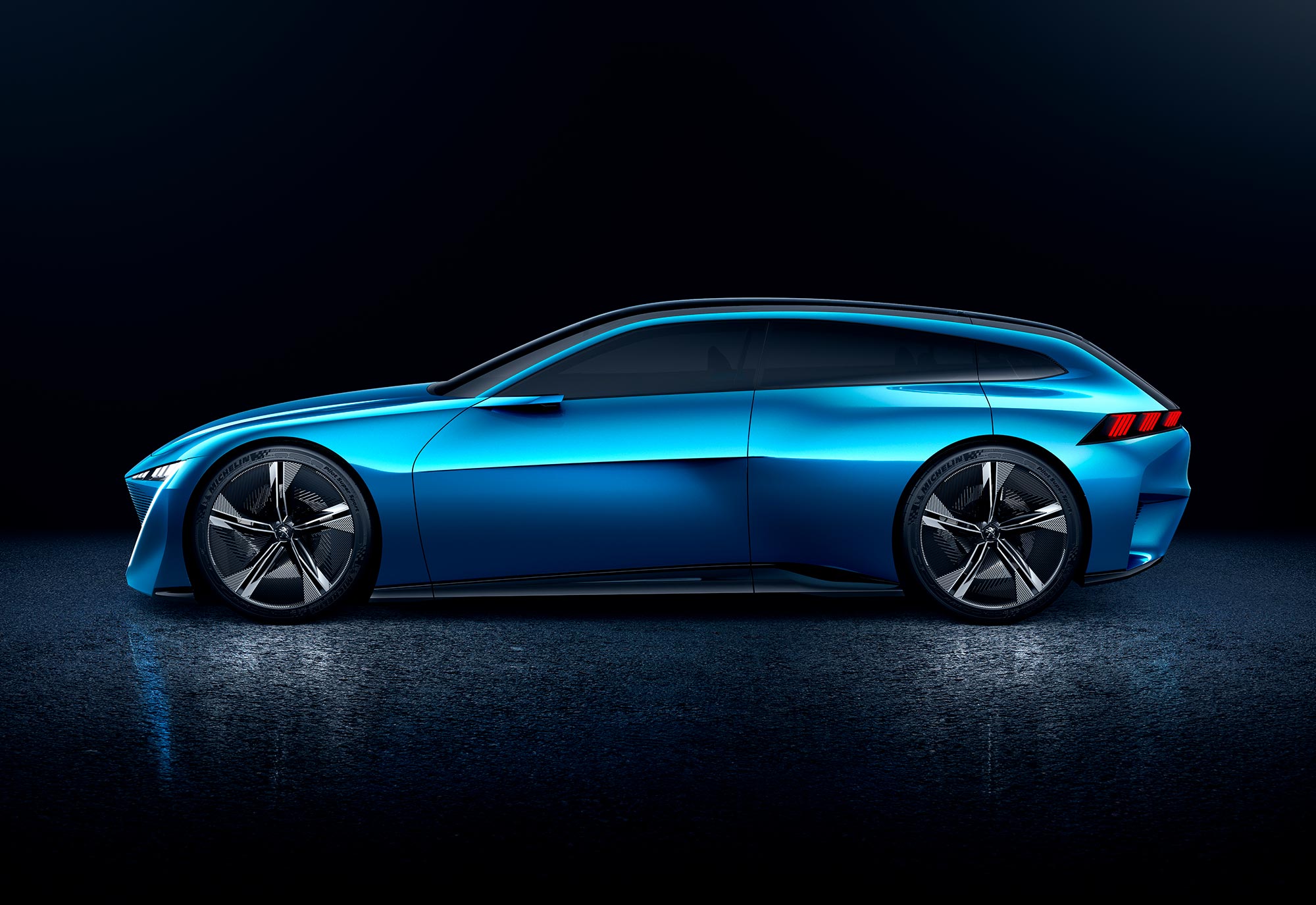 PEUGEOT_INSTINCTCONCEPT_2702STYP024.jpg