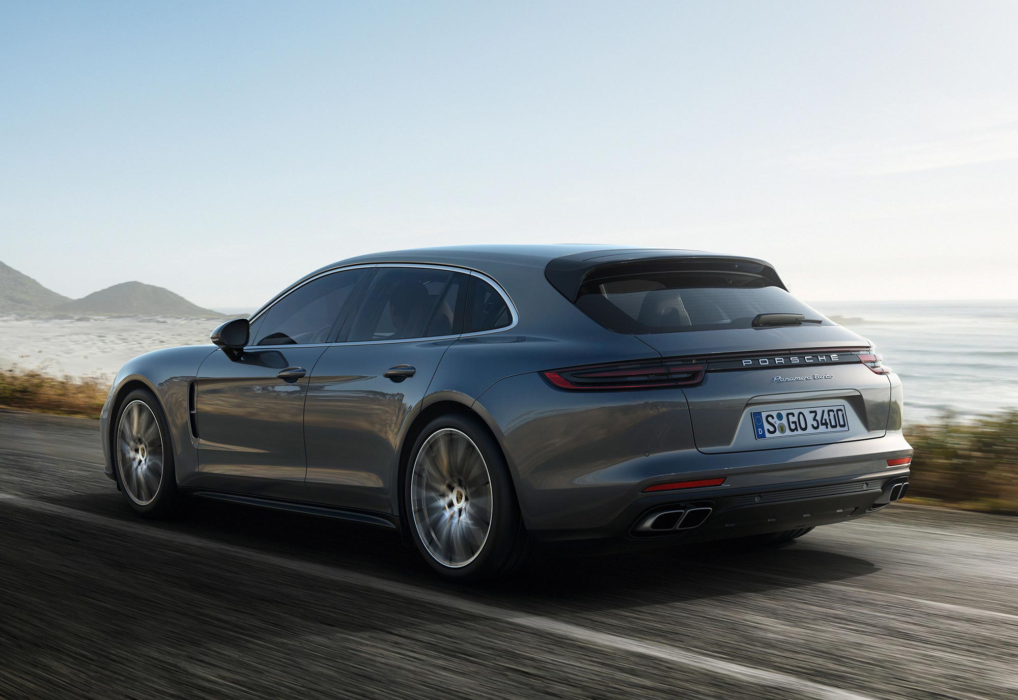 high_panamera_turbo_sport_turismo_2017_porsche_ag-2.jpg