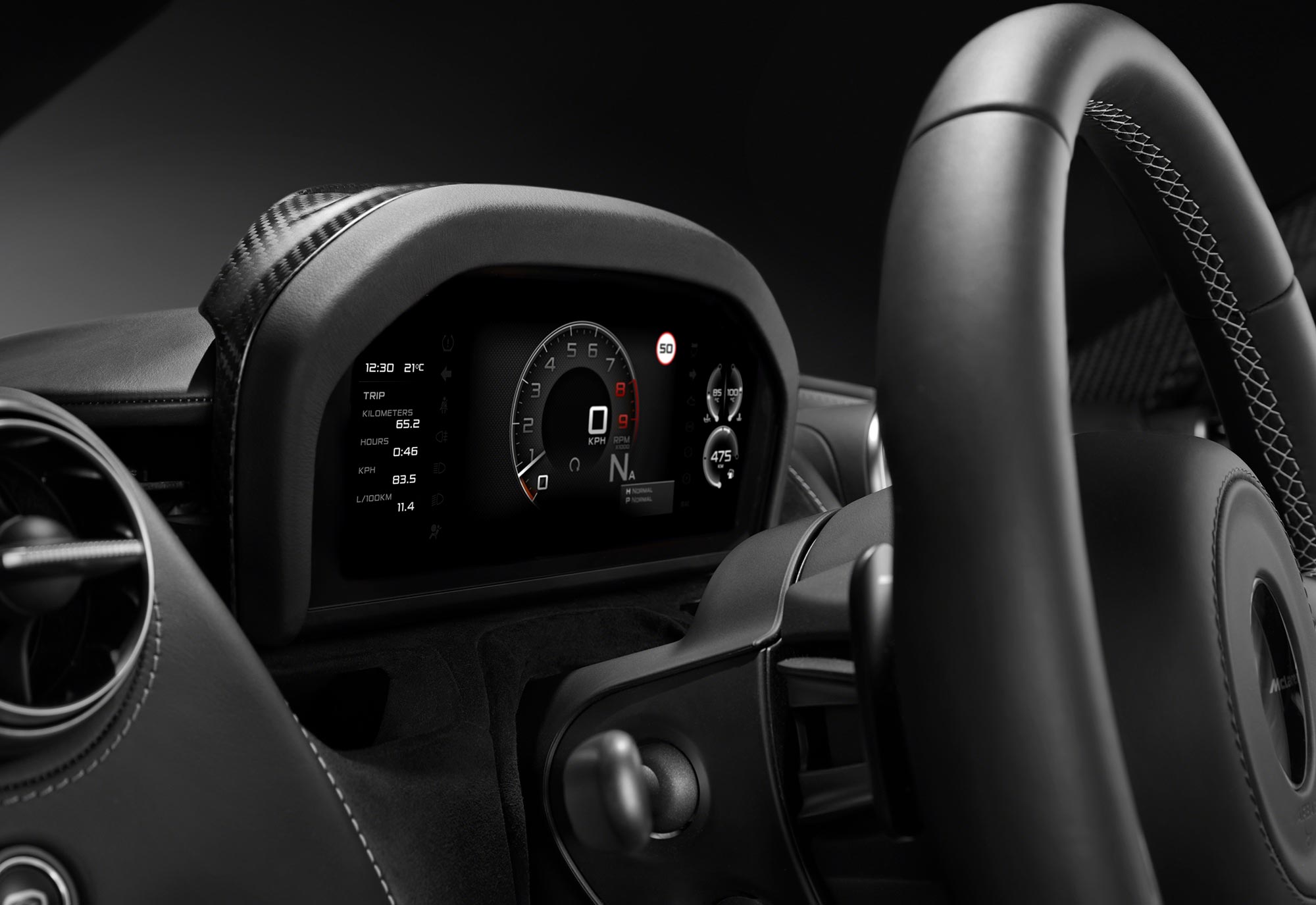 010317_IMAGE_NEW-McLAREN-SUPERCAR-WILL-ENGAGE-DRIVERS_FULL-DISPLAY_FINAL.jpg