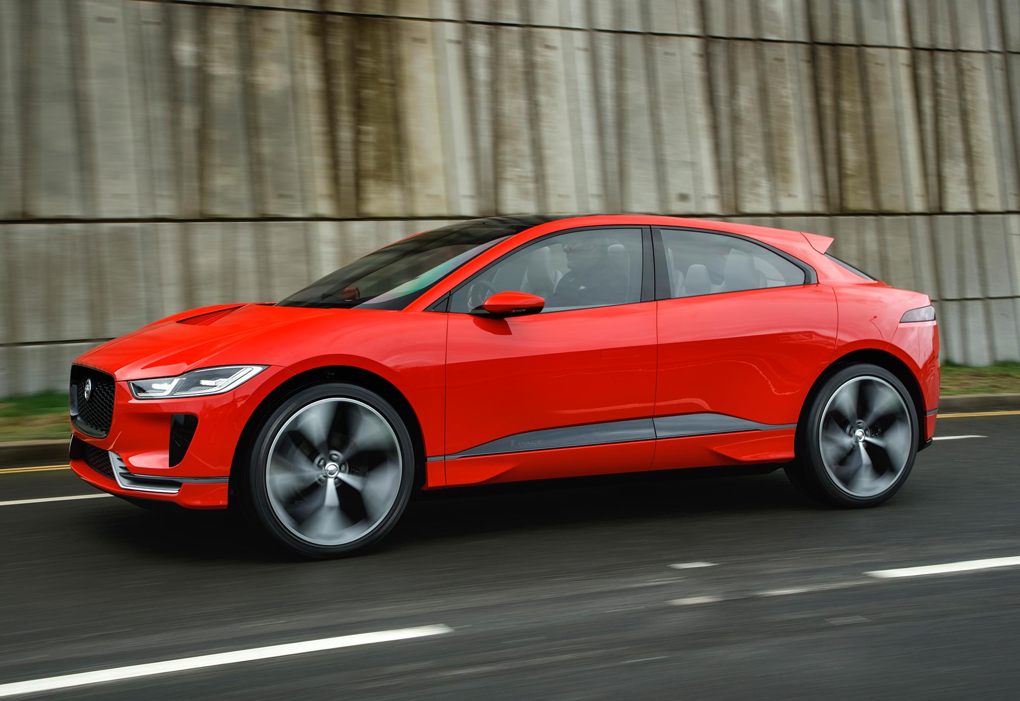 I-PACE-London_009.jpg