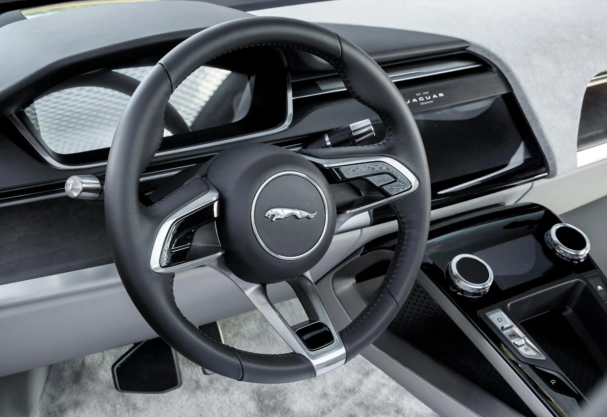 I-PACE-London_059.jpg