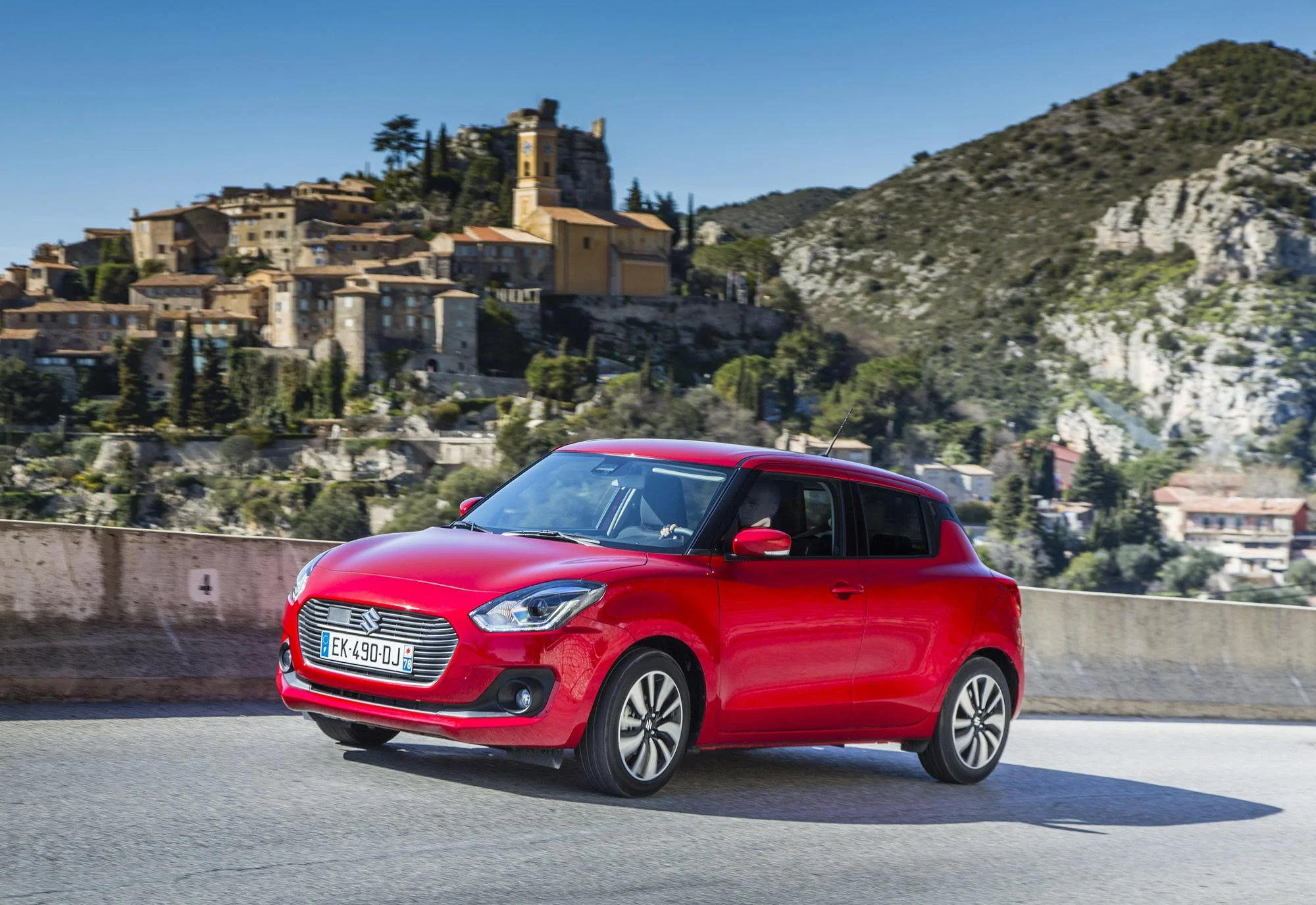 Medium-3662Suzuki-Swift.jpg
