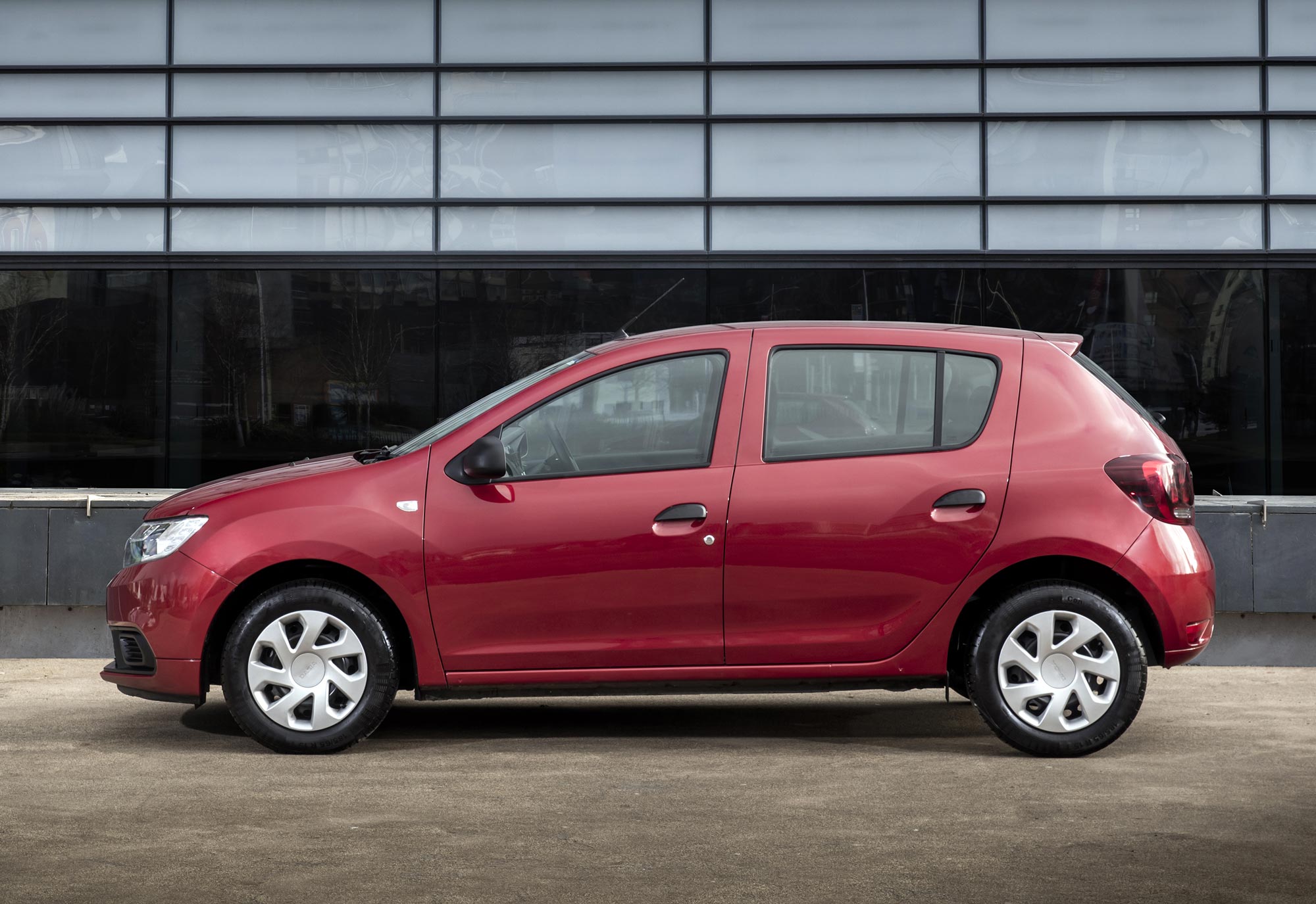 New-Dacia-Sandero-Ambiance-dCi-90-(18).jpg