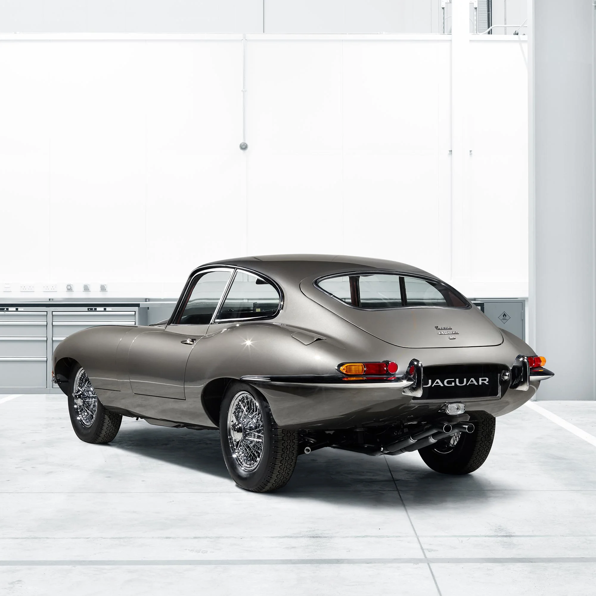 VIDEO: First ‘Reborn’ Jaguar E-type revealed