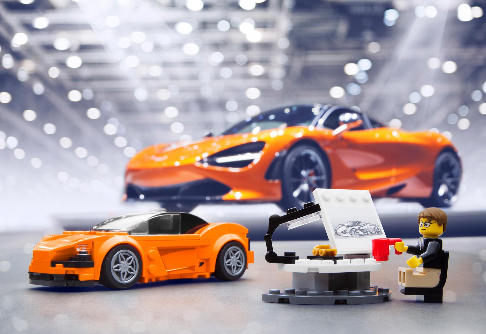 040417_McLaren-LEGO_with-720S.jpg