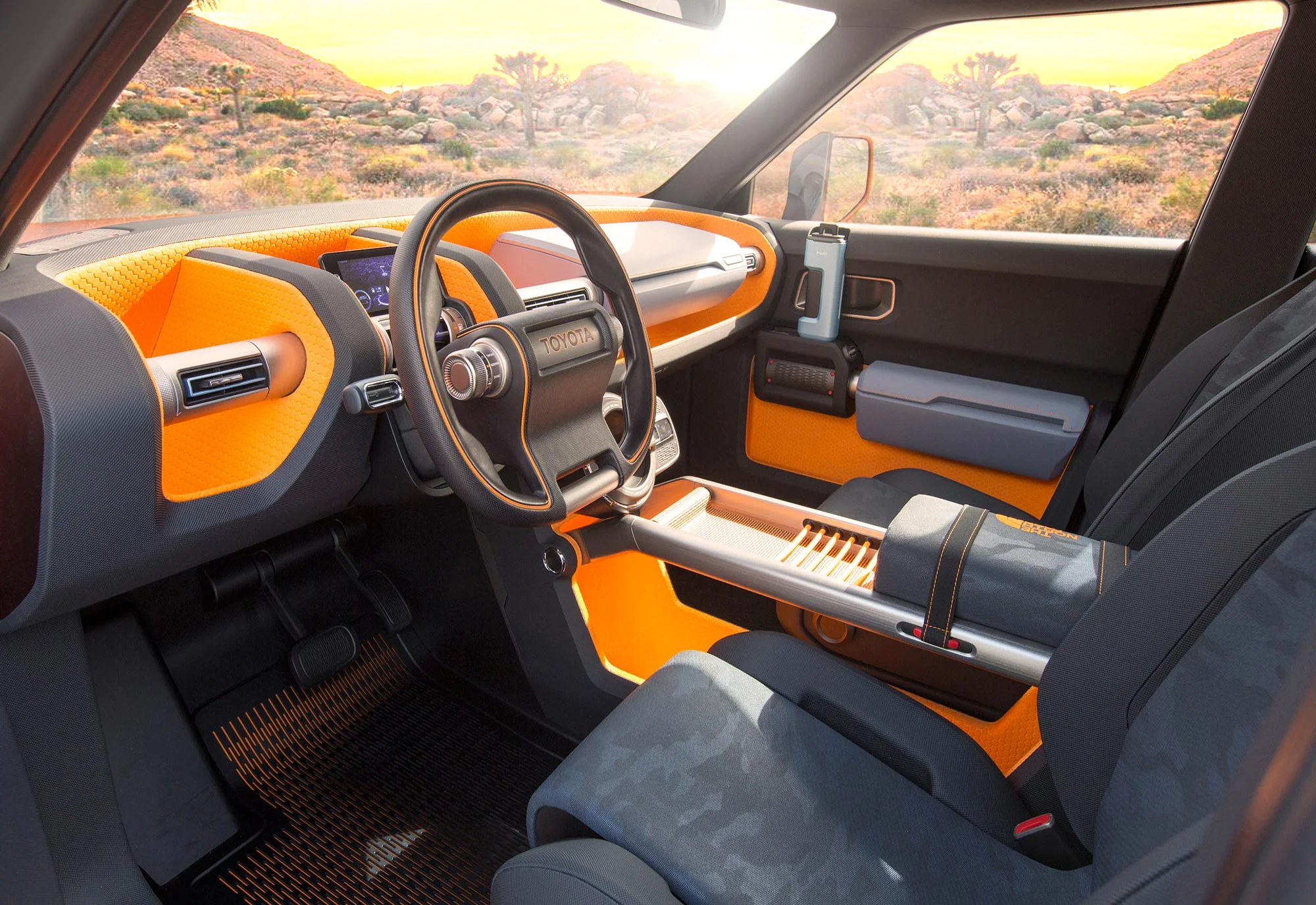 Toyota_FT4x_Concept_10_FAF45D929048E949C3A8DC9544546C483D15146C.jpg