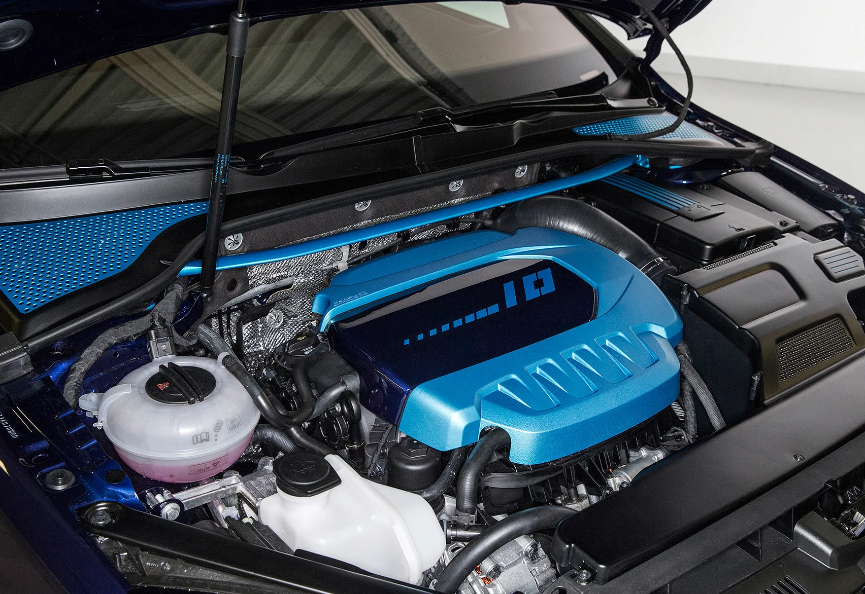 106061vw-e.jpg