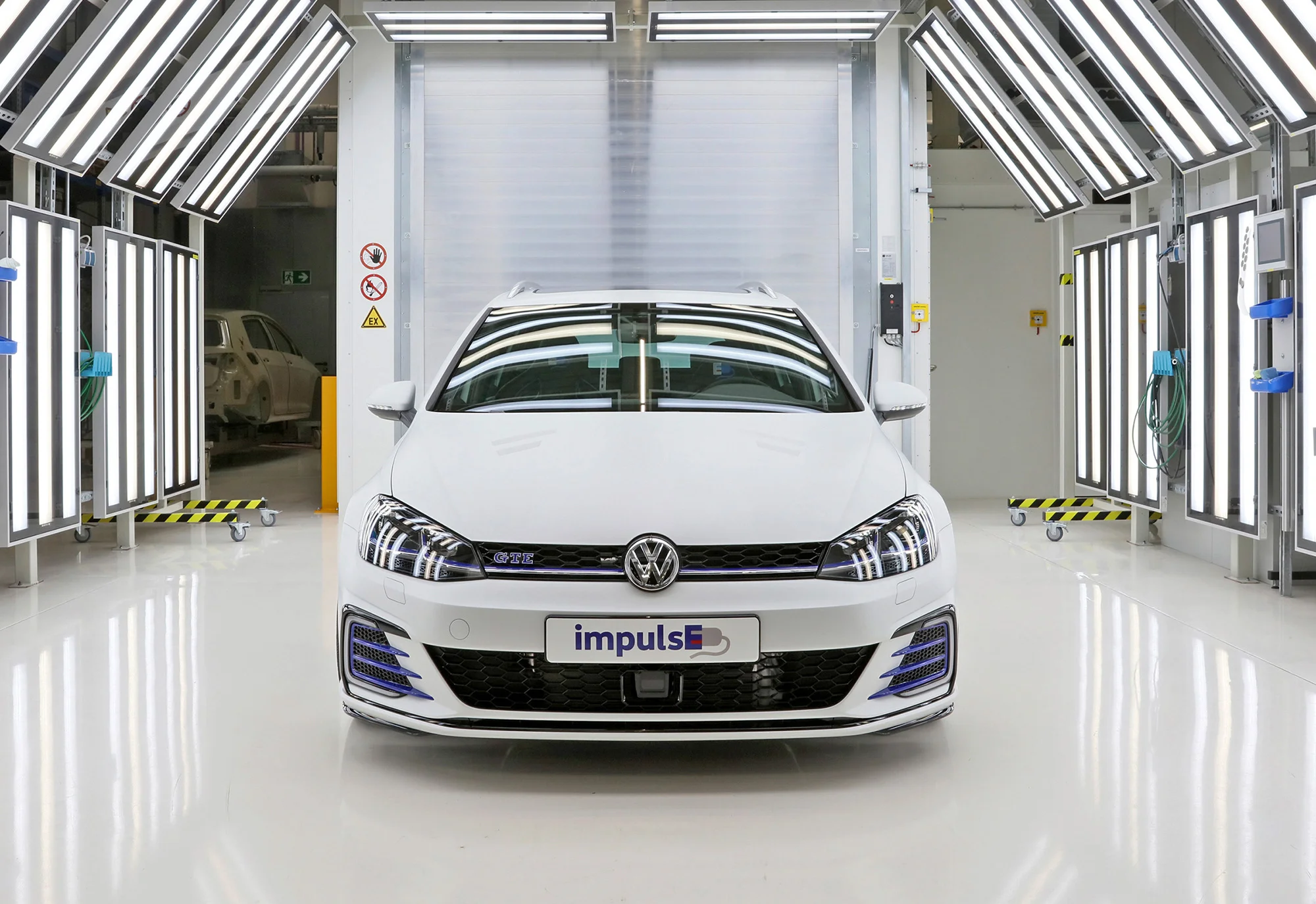 106061vw.jpg