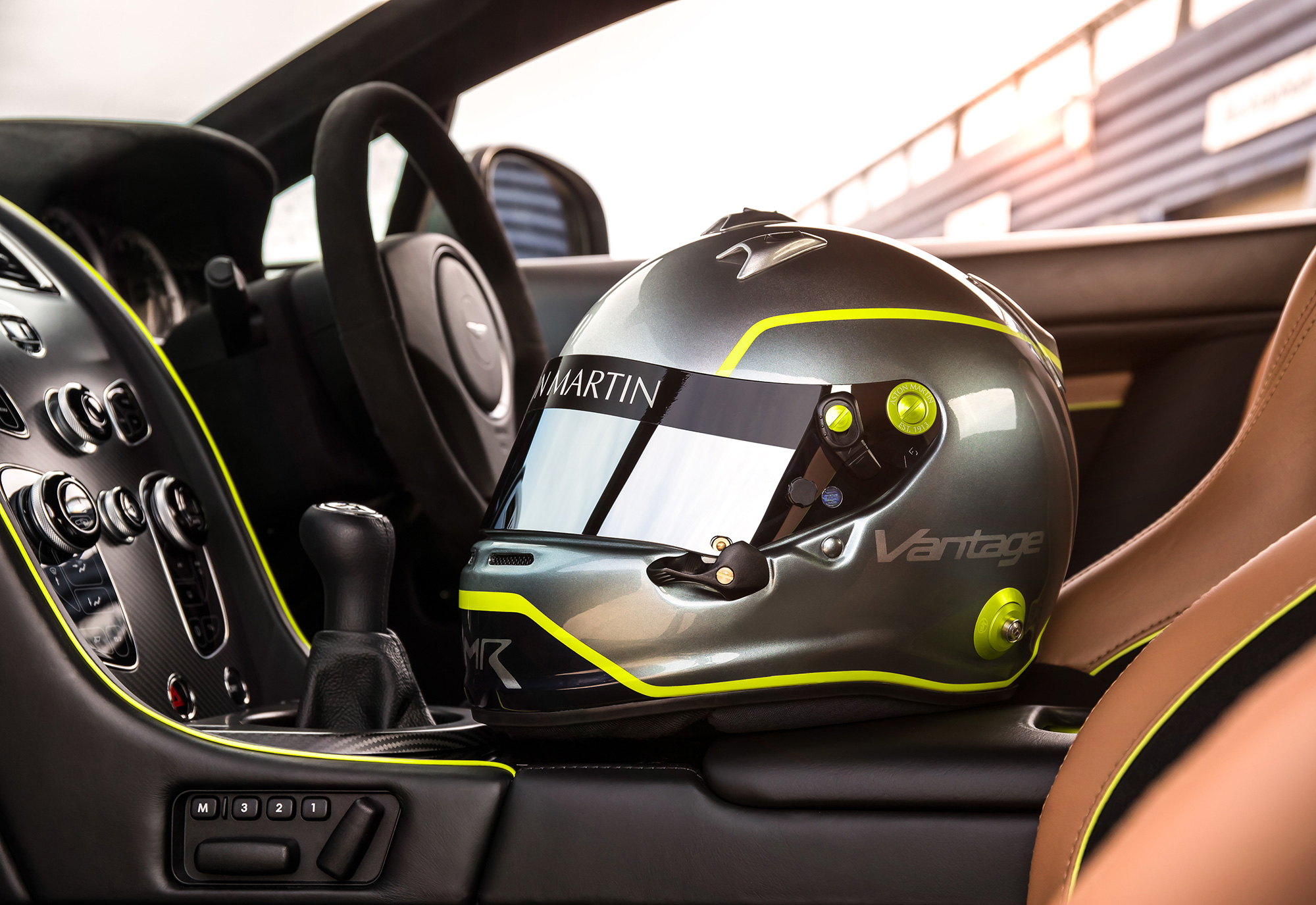 Vantage-AMR_Accessories_04.jpg