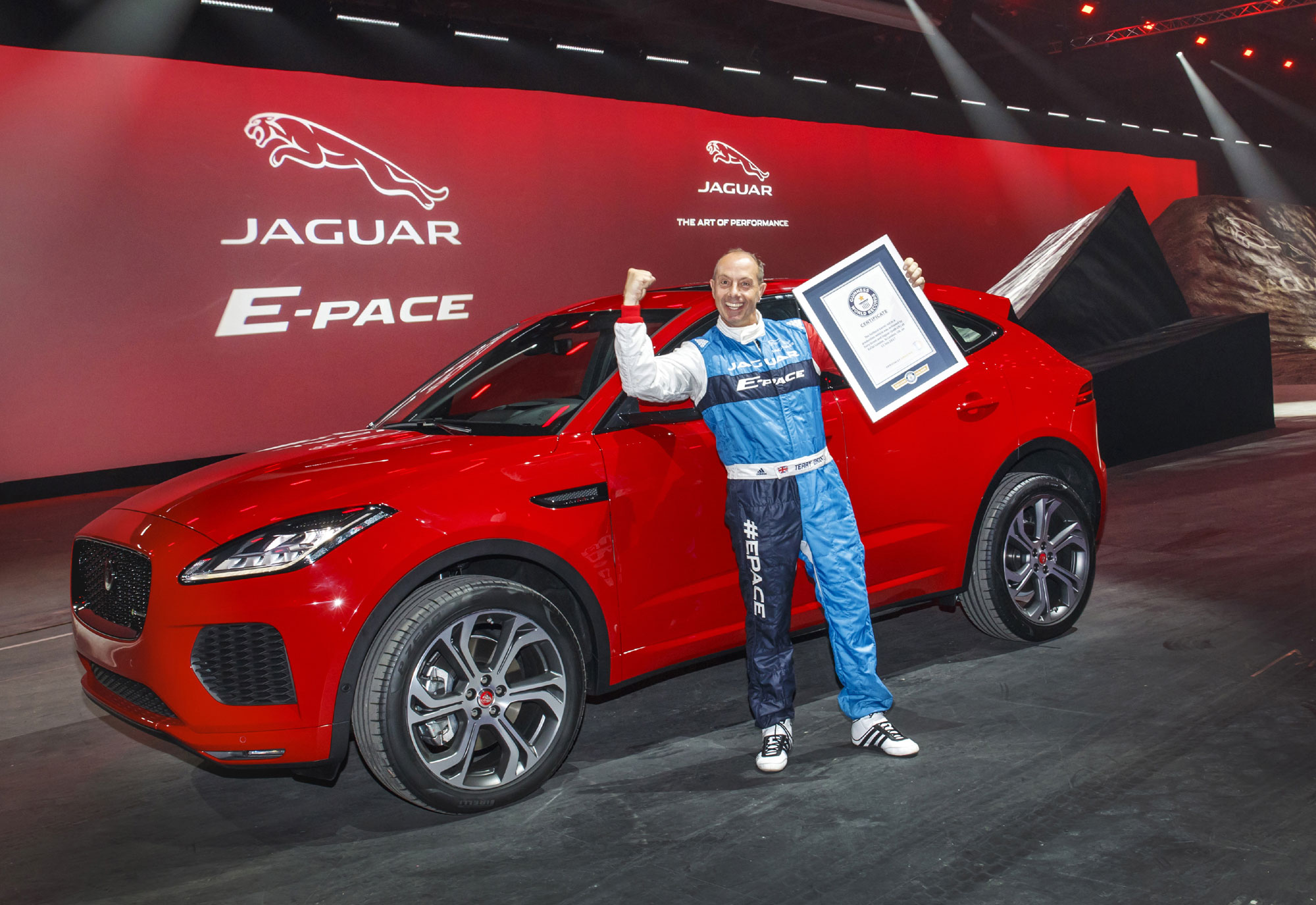 Jaguar-E-PACE-launch_011.jpg