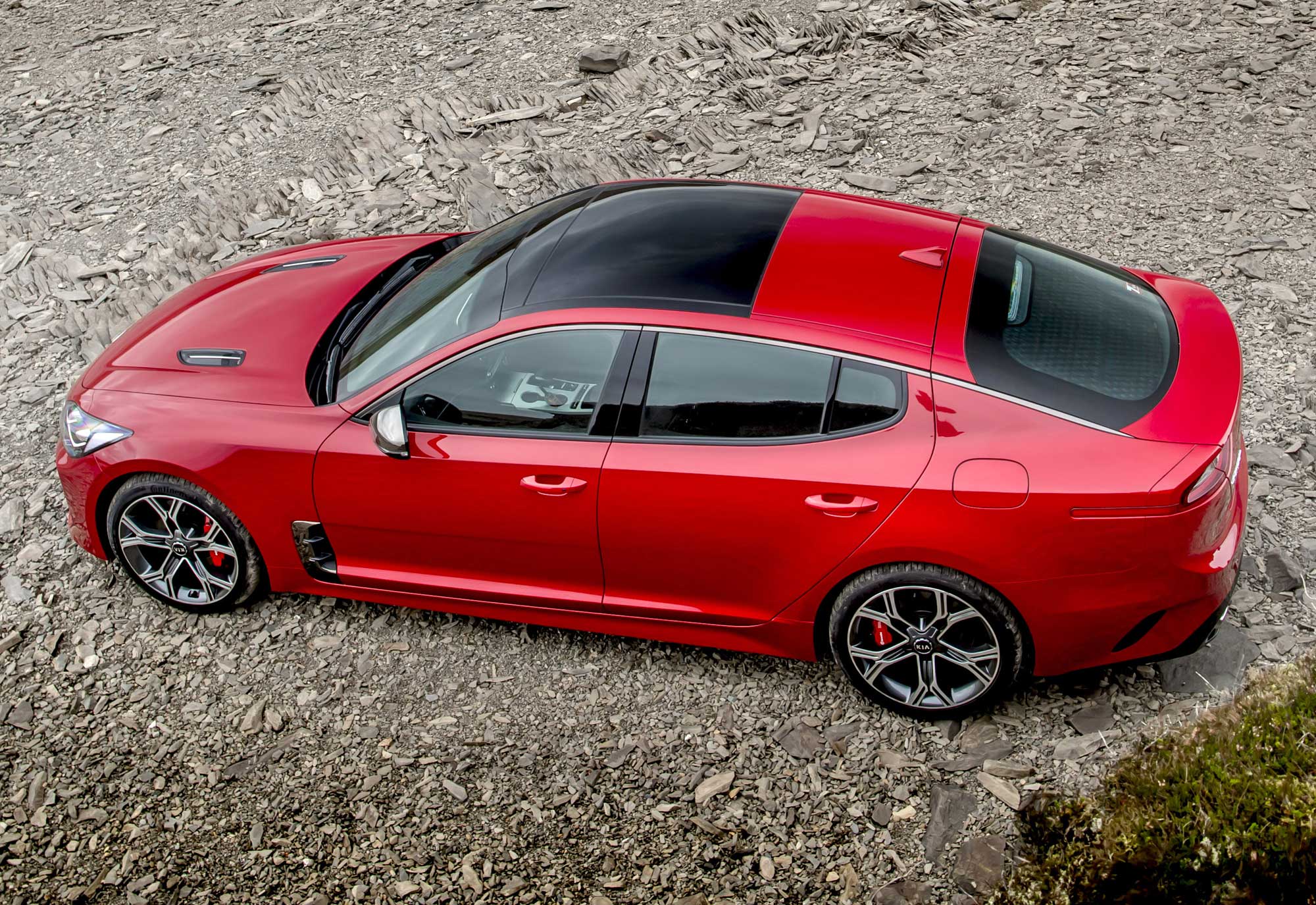 Kia-Stinger-GTS-red_018.jpg