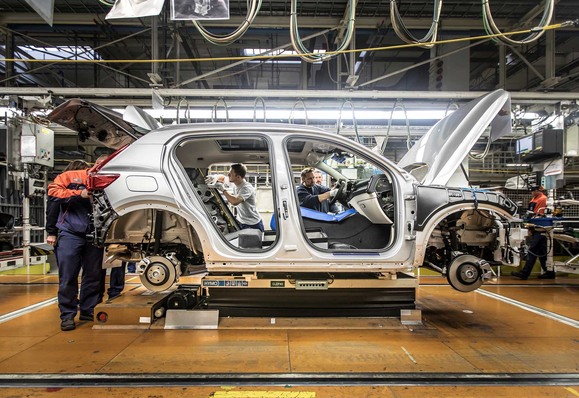 216924_Pre_production_of_the_new_Volvo_XC40_in_the_manufacturing_plant_in_Ghent.jpg