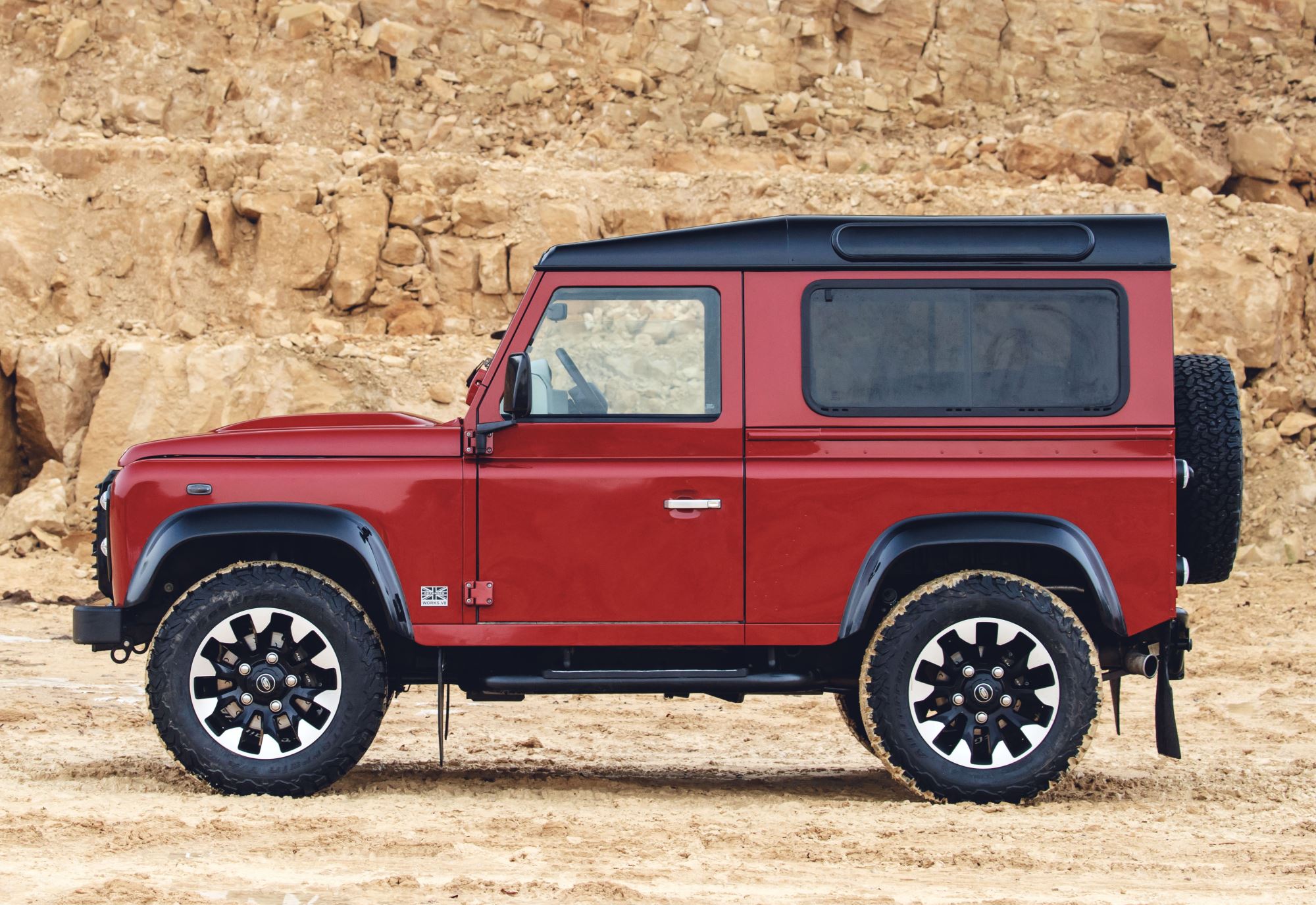 Classic_Defender_WorksV8_170118_09.jpg