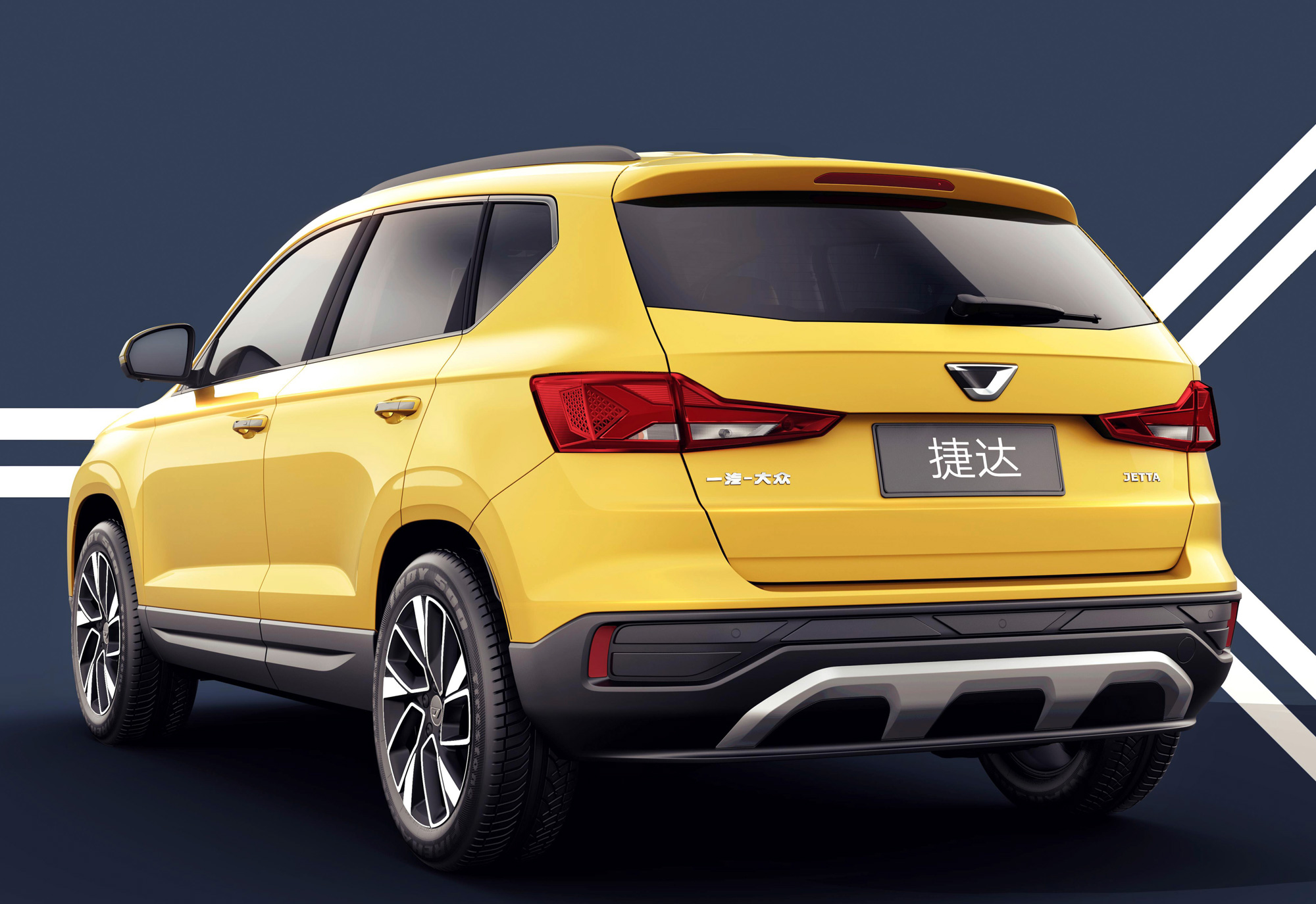 DB2019AU00312_large.jpg