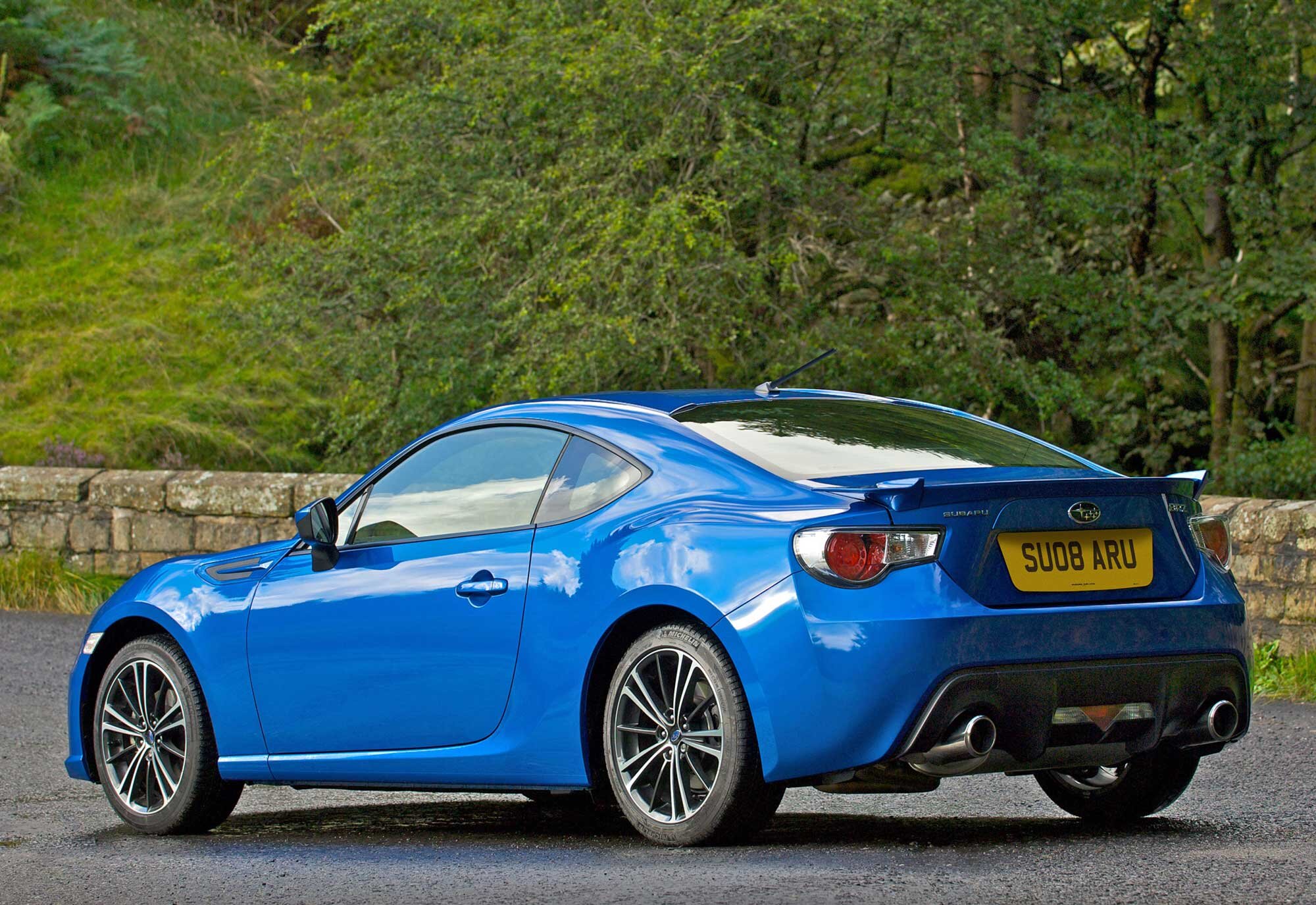 Subaru-BRZ-05.jpg