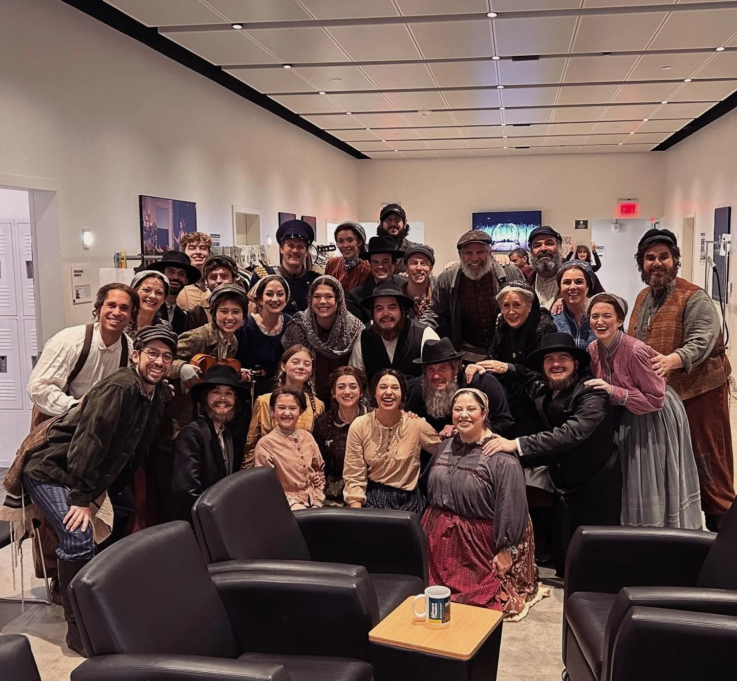 Opening Night Happened!! @alliancetheatre 

@lowreyb @amandafallonsmith @nickwalkerjones @ericnabeth @elimayermaynot @germyradin @phoebesweatman @debbiesgravitte @itzikcohenofficial @galencrawley @miapinero @_mayajacobson @cleo_saliers @serraseba @is