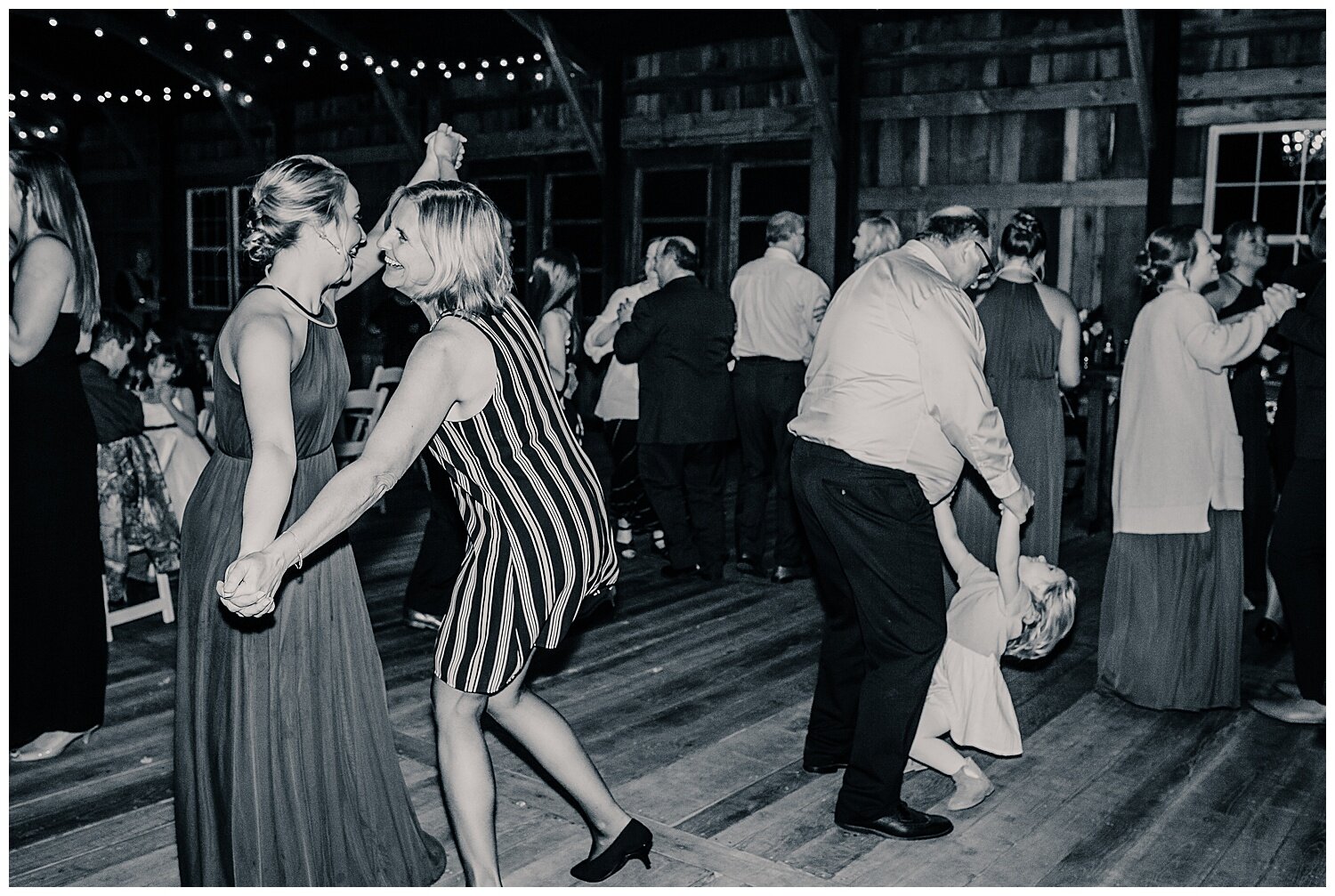  You guys… they did a polka at this wedding and now I firmly believe every wedding should include at least one polka! This was the most fun I’ve ever had on the dance floor!  