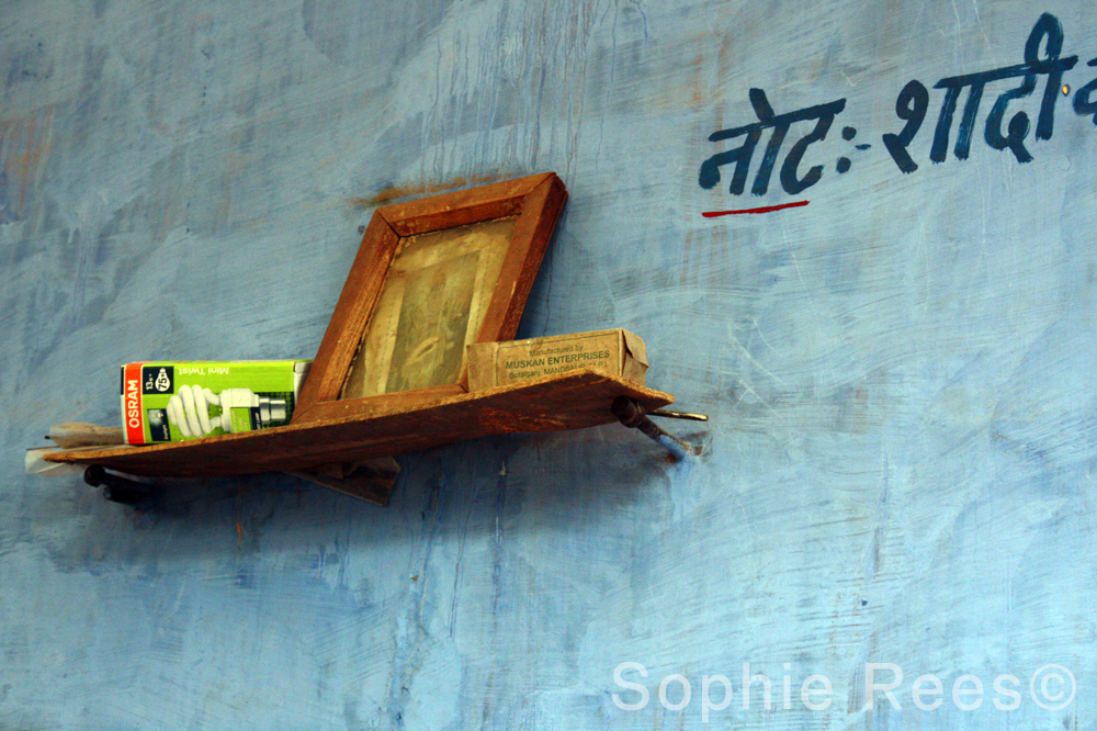 Bookshelf, Jodhpur, 2013