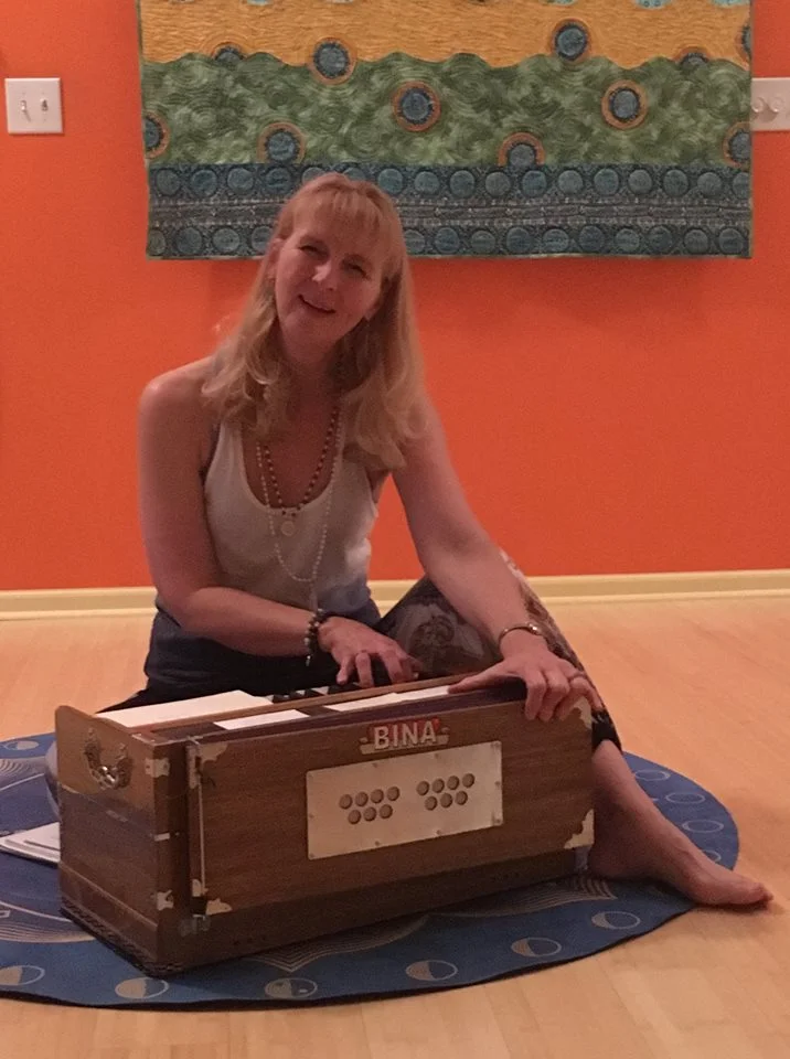 Susan harmonium.jpg