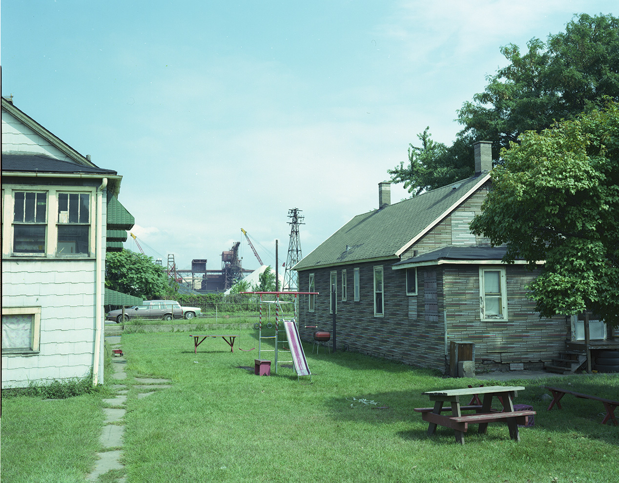 House Picnic Table, Chicag 1987 (2).jpg