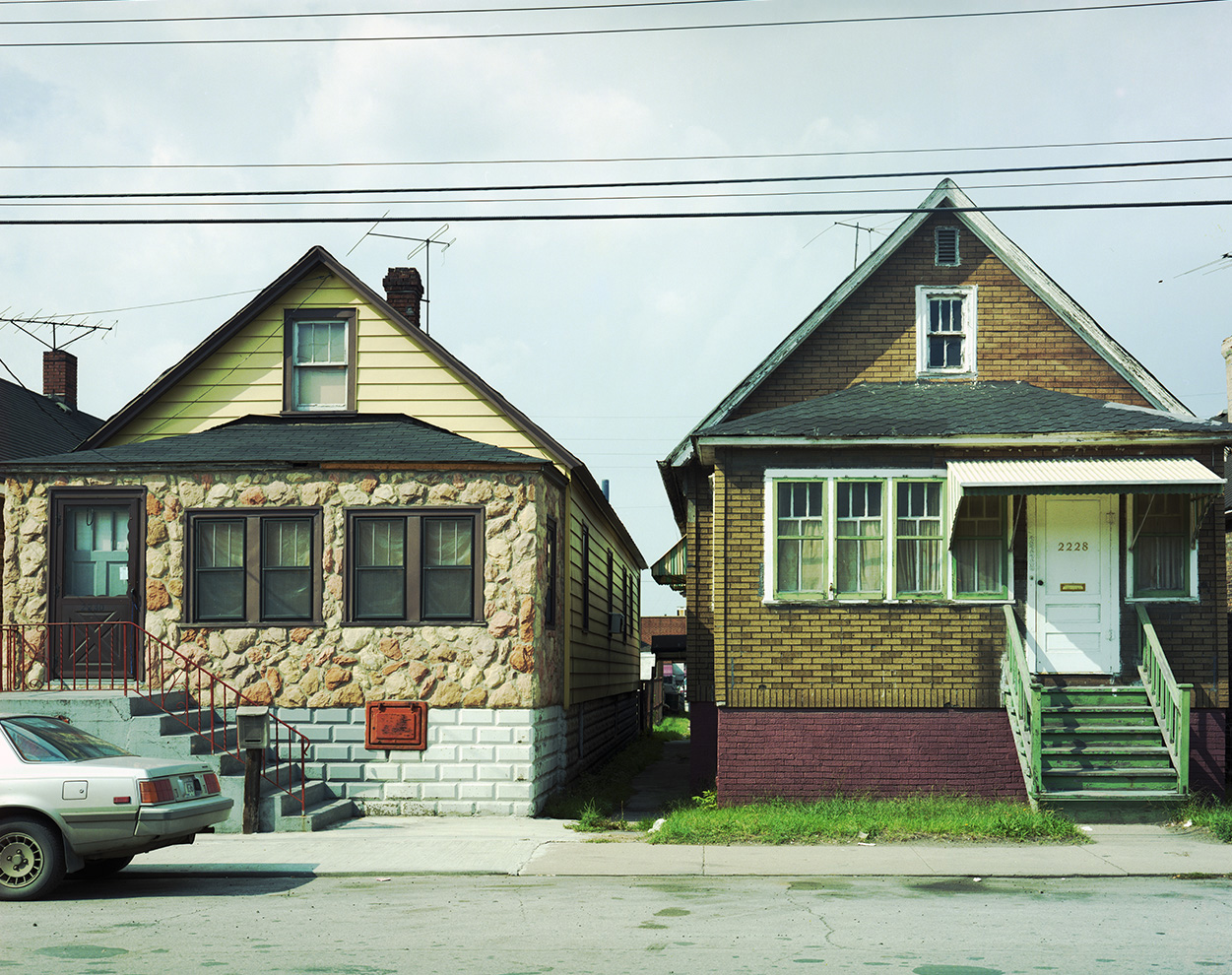 TwoHouses&Car_Hammond_1987.jpg