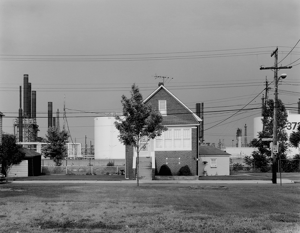 ©GCialdella_House&Amoco.BP.Refinery.jpg