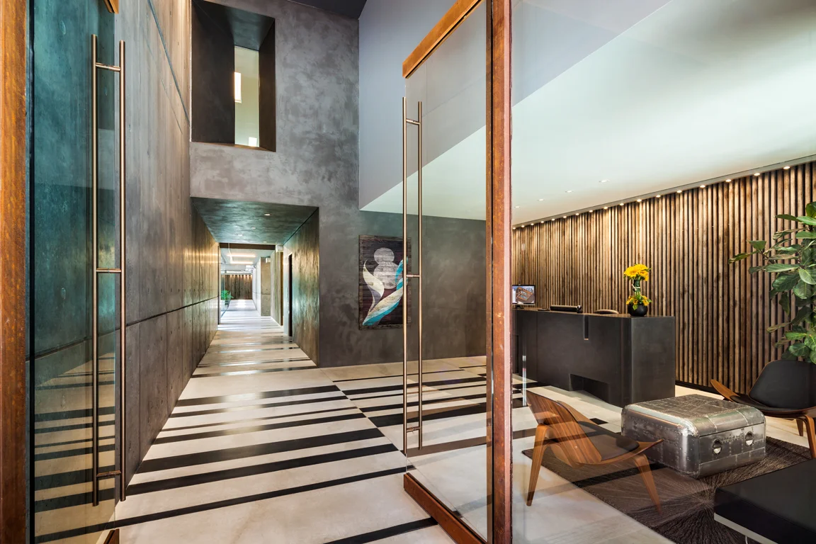205 Water Street_46870.00.9_Int Lobby_PPT.jpg