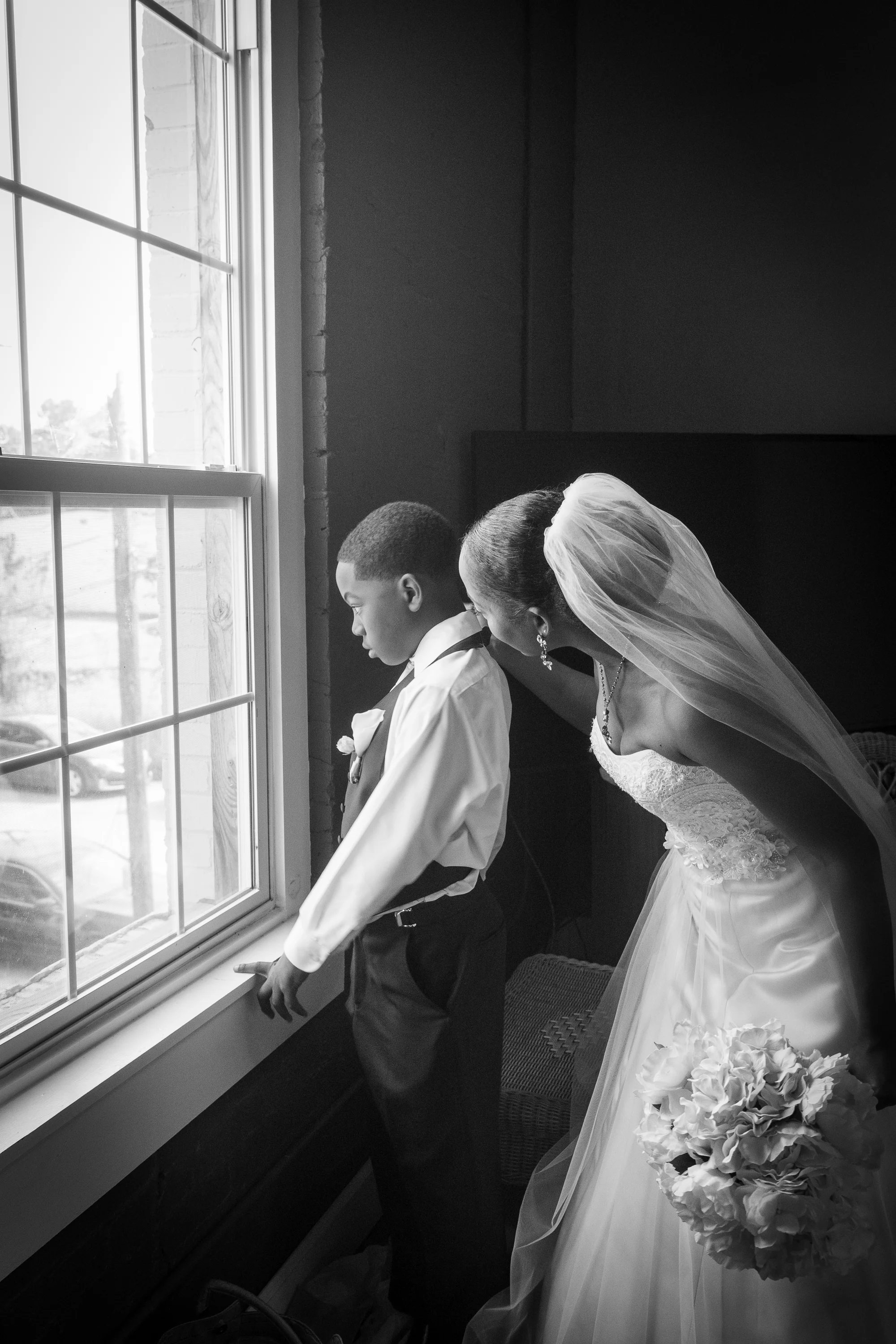 Getting Ready Wedding Day Photos
