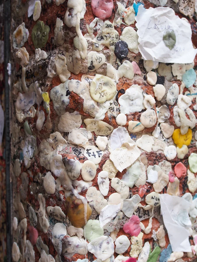 The love-gum wall at THE Balcony