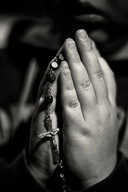 12 Tips for Praying the Family Rosary by Dad Dr. Taylor Marshall (#8 is a good one)