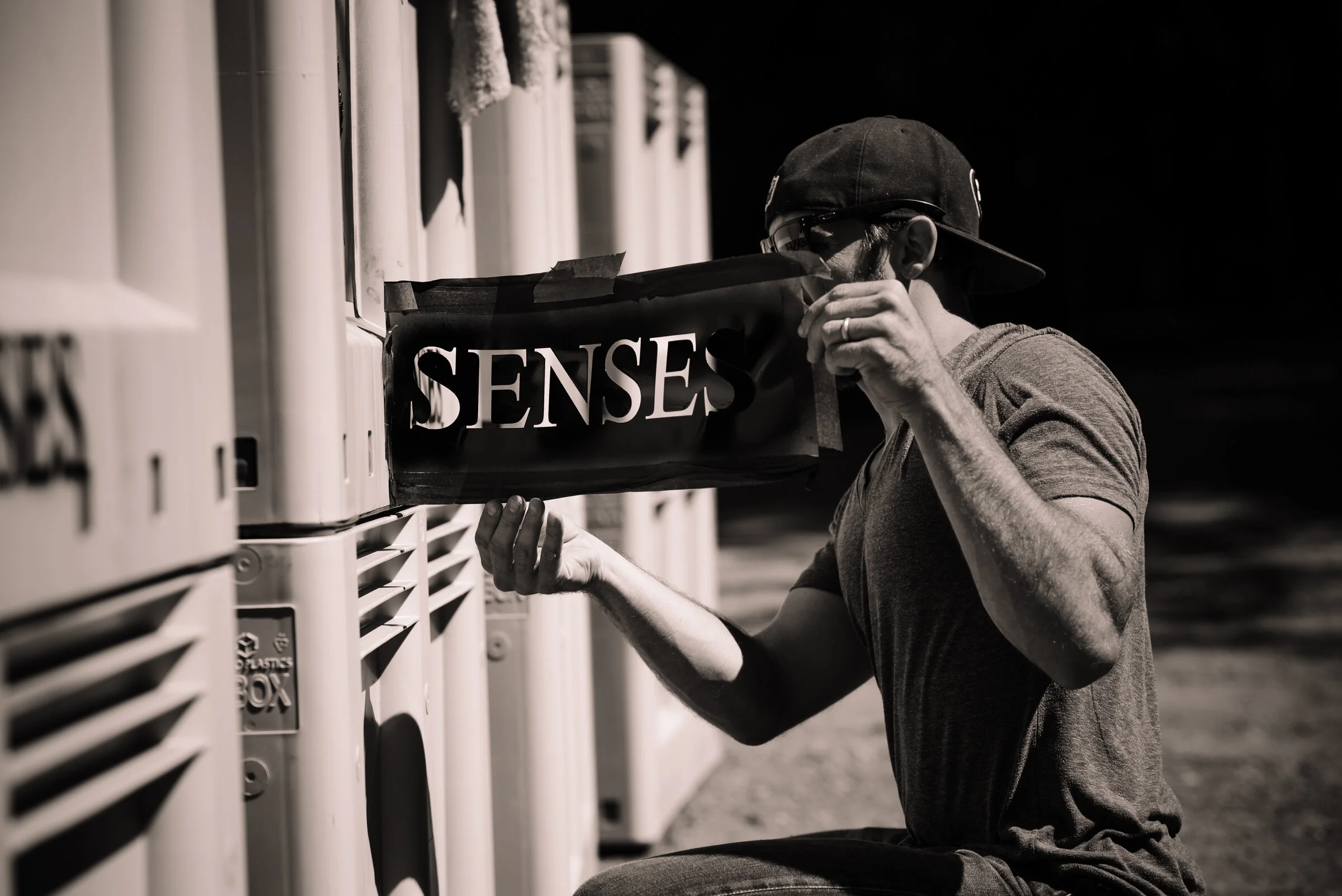 SENSES WEB B&W-109.jpg