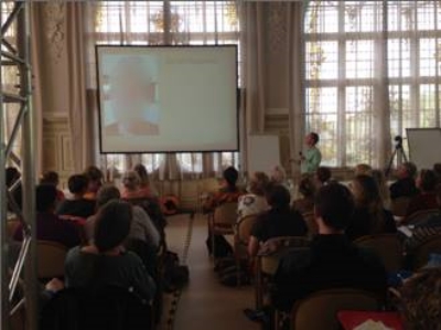 Lecturing on Applied Facial Diagnosis at the 2015 TCM Kongress in Rothenburg, Germany.