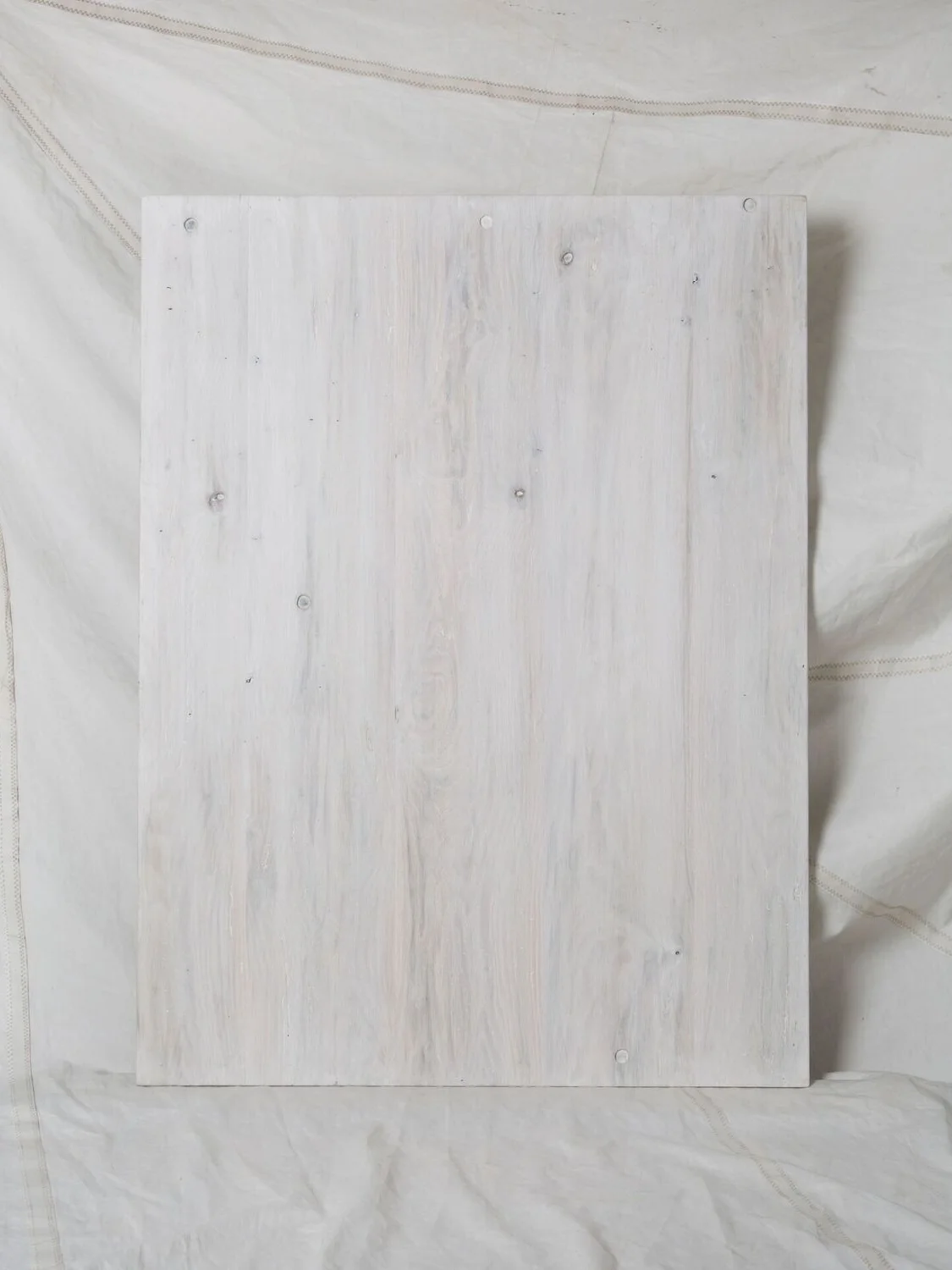CW009 Reclaimed Oak | White Washed 36" x 48" $275/week