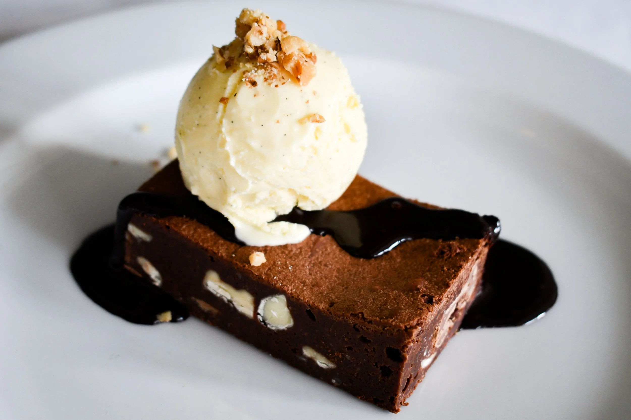 brownie a la mode.jpeg