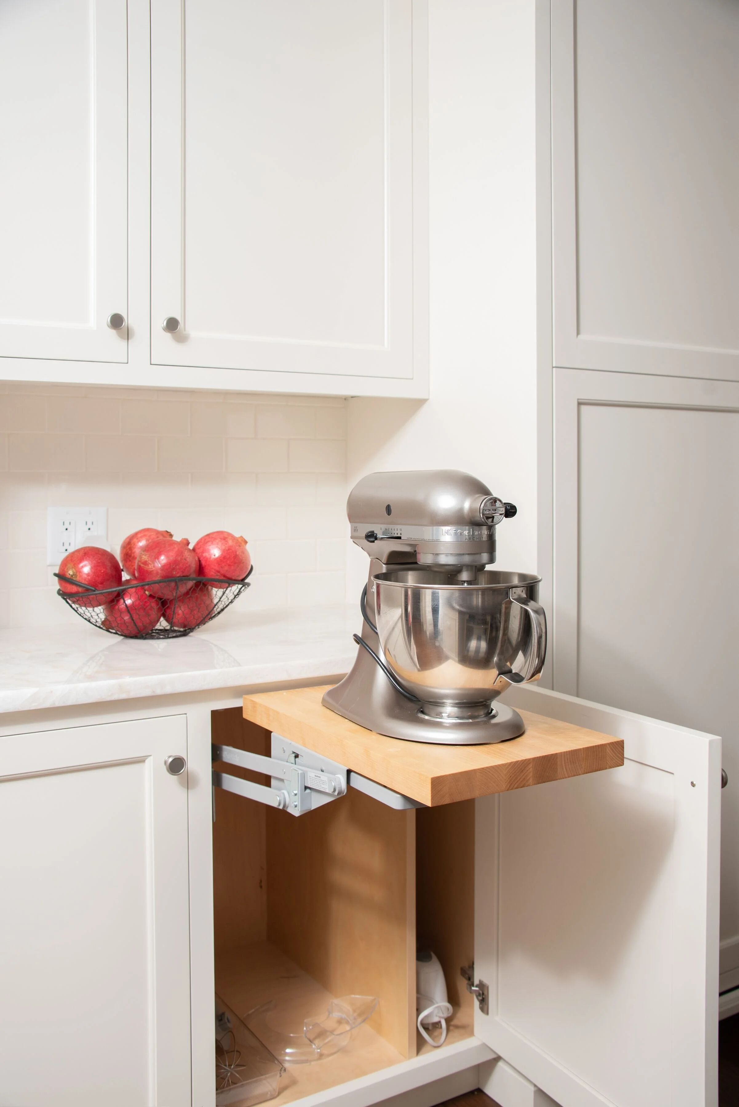 Kitchen Photo 5.jpg