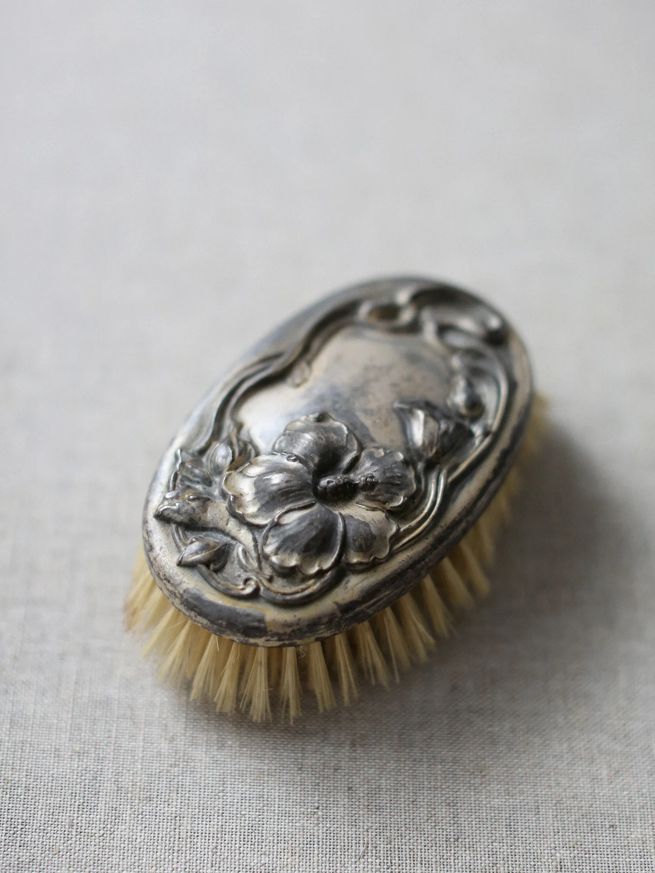 001VINTAGE BRUSH.jpg