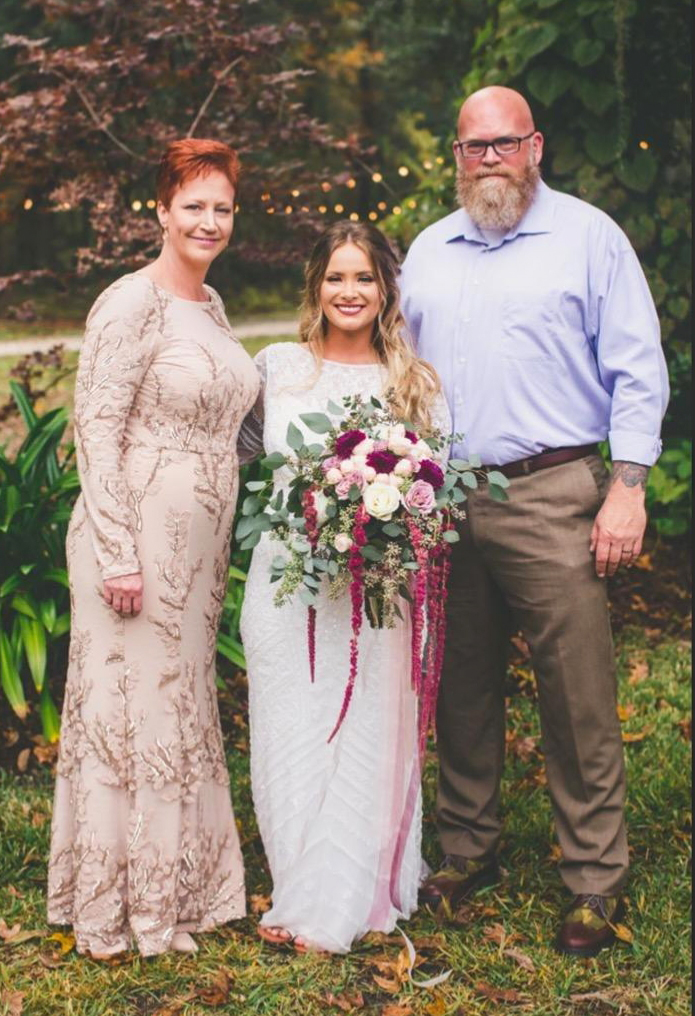 Aaron-Shelton-and-family.jpg
