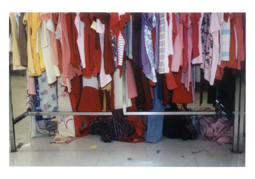 ad30ee9974259d7e-thriftstore7.jpg