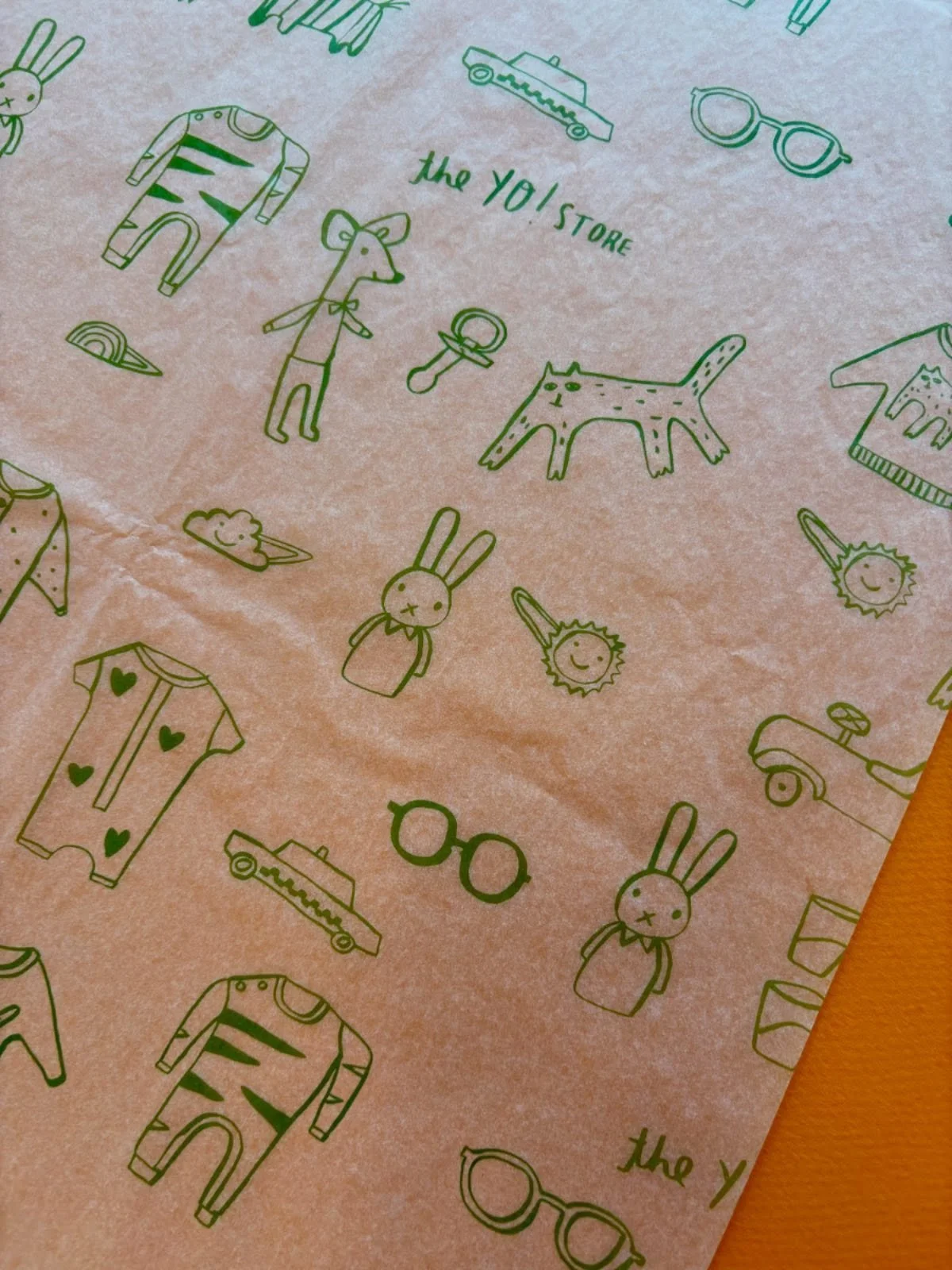 Stopped into the @theyostore the other day and loved seeing the new green color-way of the tissue that I illustrated for them! I left with a fist-full of tissue (which is tremendously hard to photograph) and two pairs of cute socks. Thanks Yo Store!