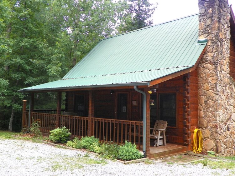 Laurel Cove has the warmth of a cozy cabin with a hot tub