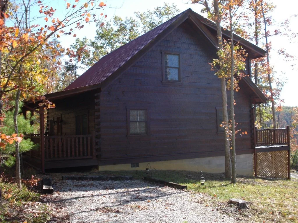  Side of Laurel Bluff cabin 