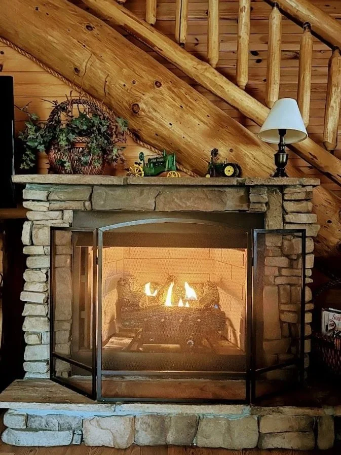  Gas fireplace at Misty Morning cabin 