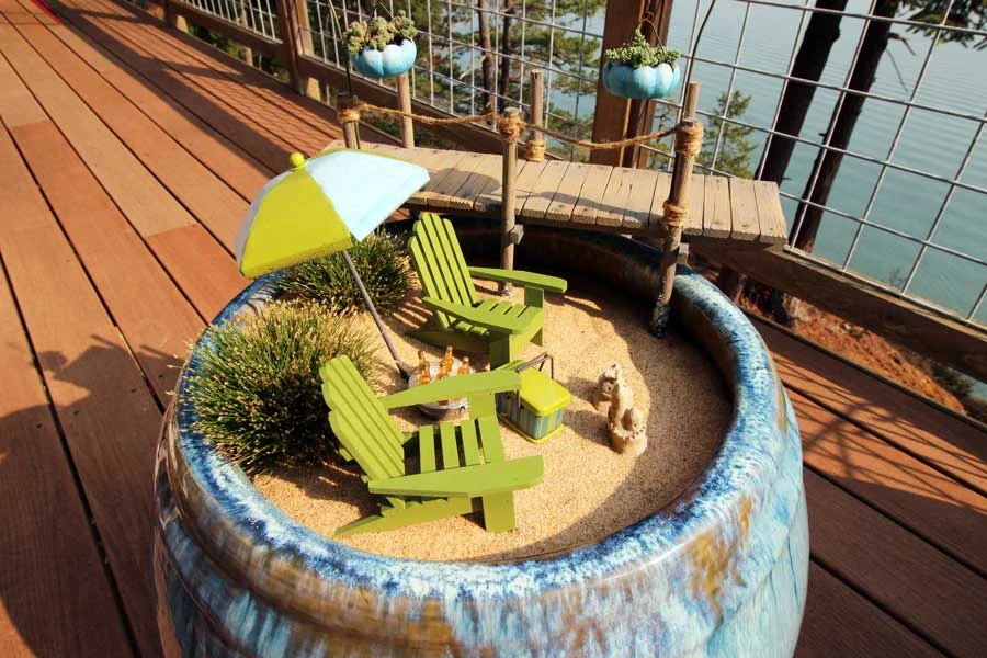 miniature-garden-beach.jpg