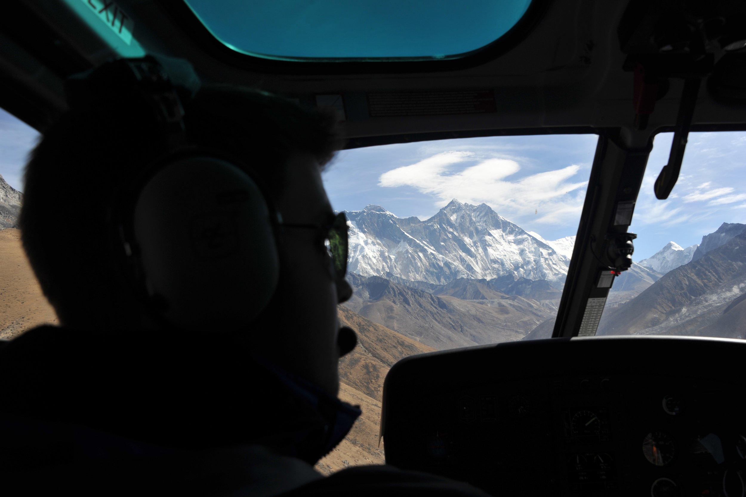 mck nepal 2016 cockpit DSC_6756.jpg