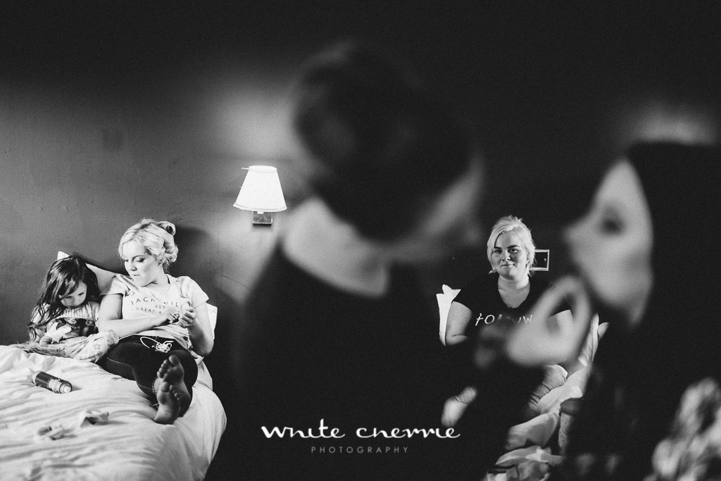 White Cherrie, Edinburgh, Natural, Wedding Photographer, Debbie & Billy previews (10 of 57).jpg